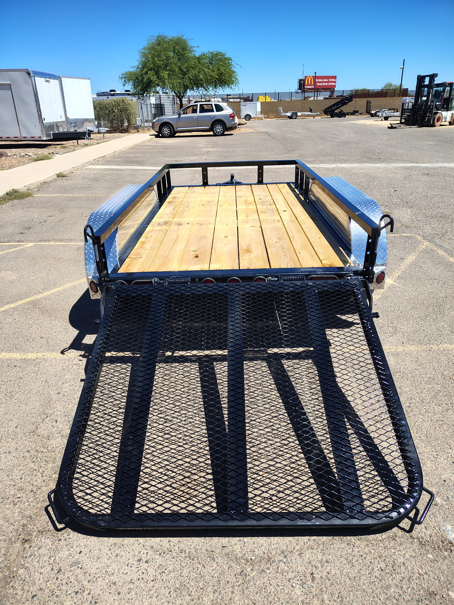PJ Trailers 10X60 Tandem Axle Channel Utility, 7K GVWR - Stock #PPJ11207 - Image 4 of 7