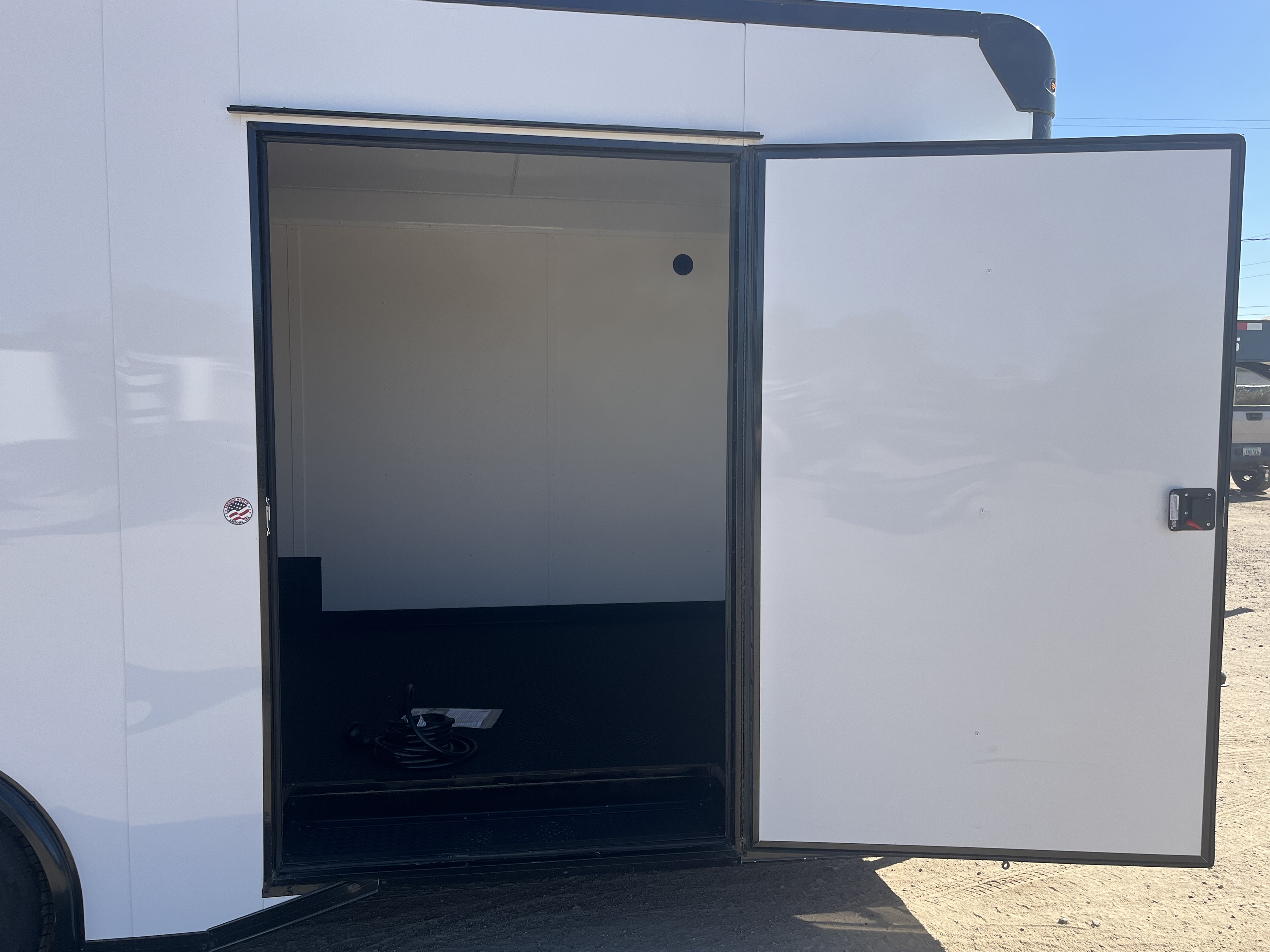 Compass 20x8.5 Canyon Race, 10K GVWR, AC/Heat, Ramp Door - Stock #CMP2748 - Image 3 of 11