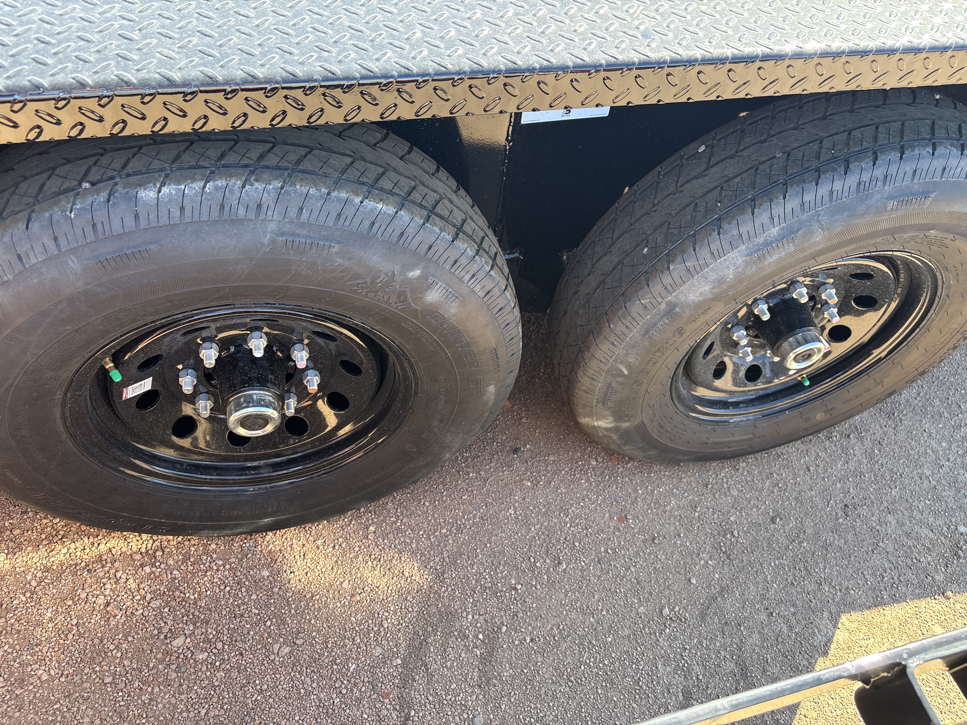 Midsota 14x79.5 Tandem Axle, 15.4K GVWR, Heavy Equipment Tilt - Stock #MI014 - Image 4 of 4