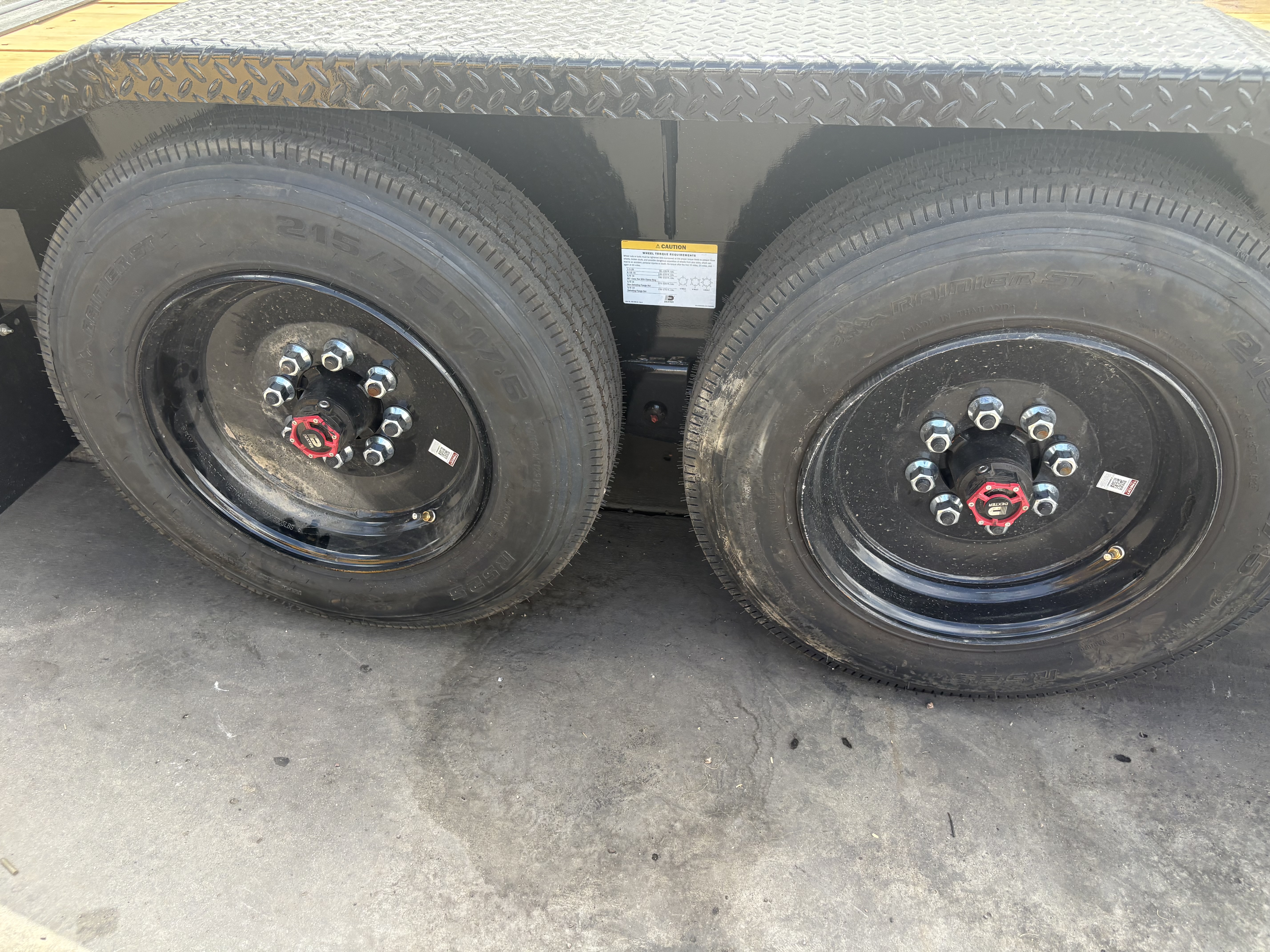 Midsota 23x102 Tandem Axle, 17.6K GVWR, Wide Body Equipment, Hydraulic Jack - Stock #MI013 - Image 3 of 5