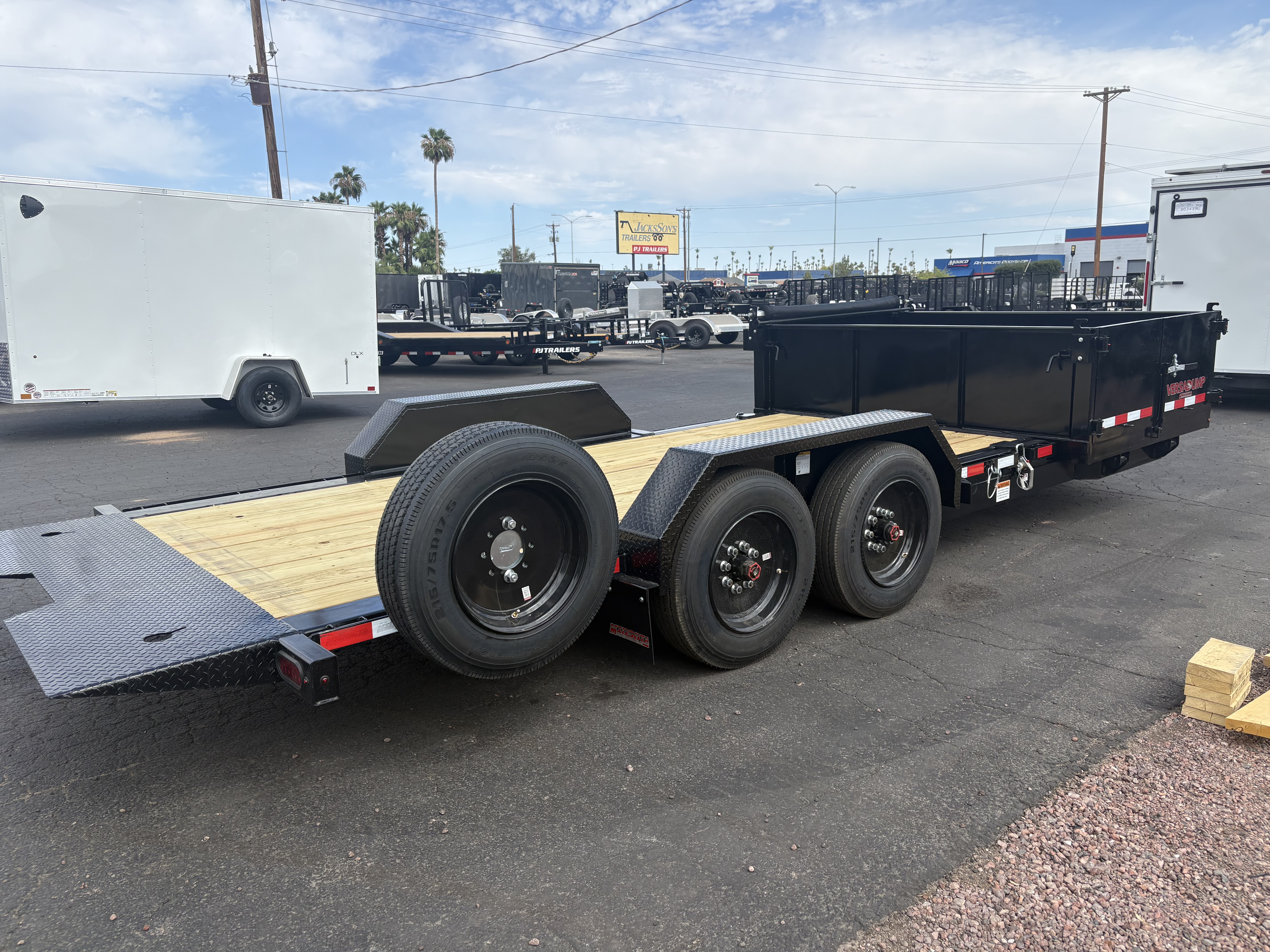 Midsota 21x83 Tandem Axle, 17.6K GVWR, Side Dump Tilt, 24" Sides, Hydraulic Jack - Stock #MID006 - Image 3 of 5