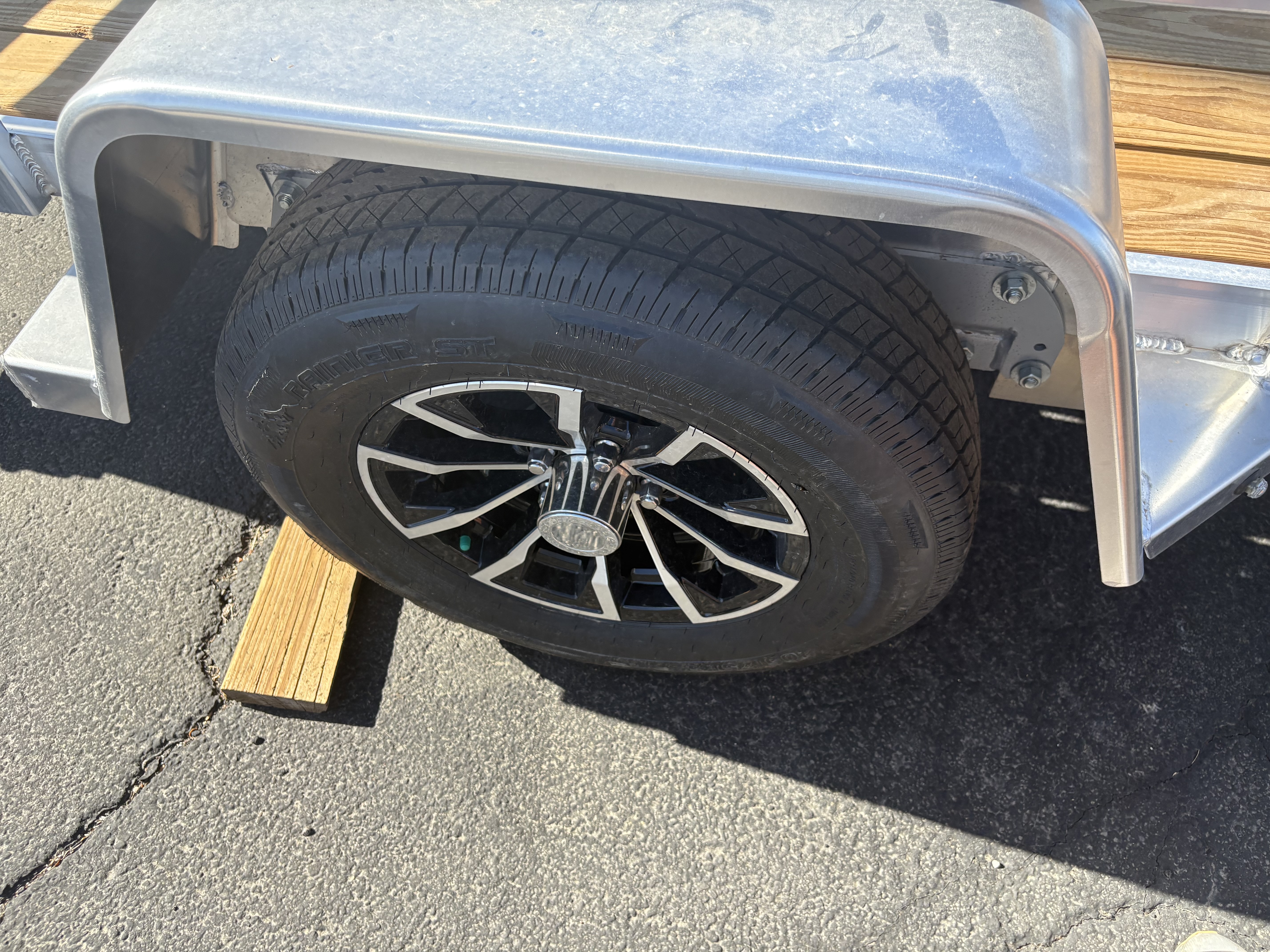 Sure-Trac 10x6 Aluminum Utility, 3K GVWR, Ramp Gate - Stock #SR004 - Image 4 of 5