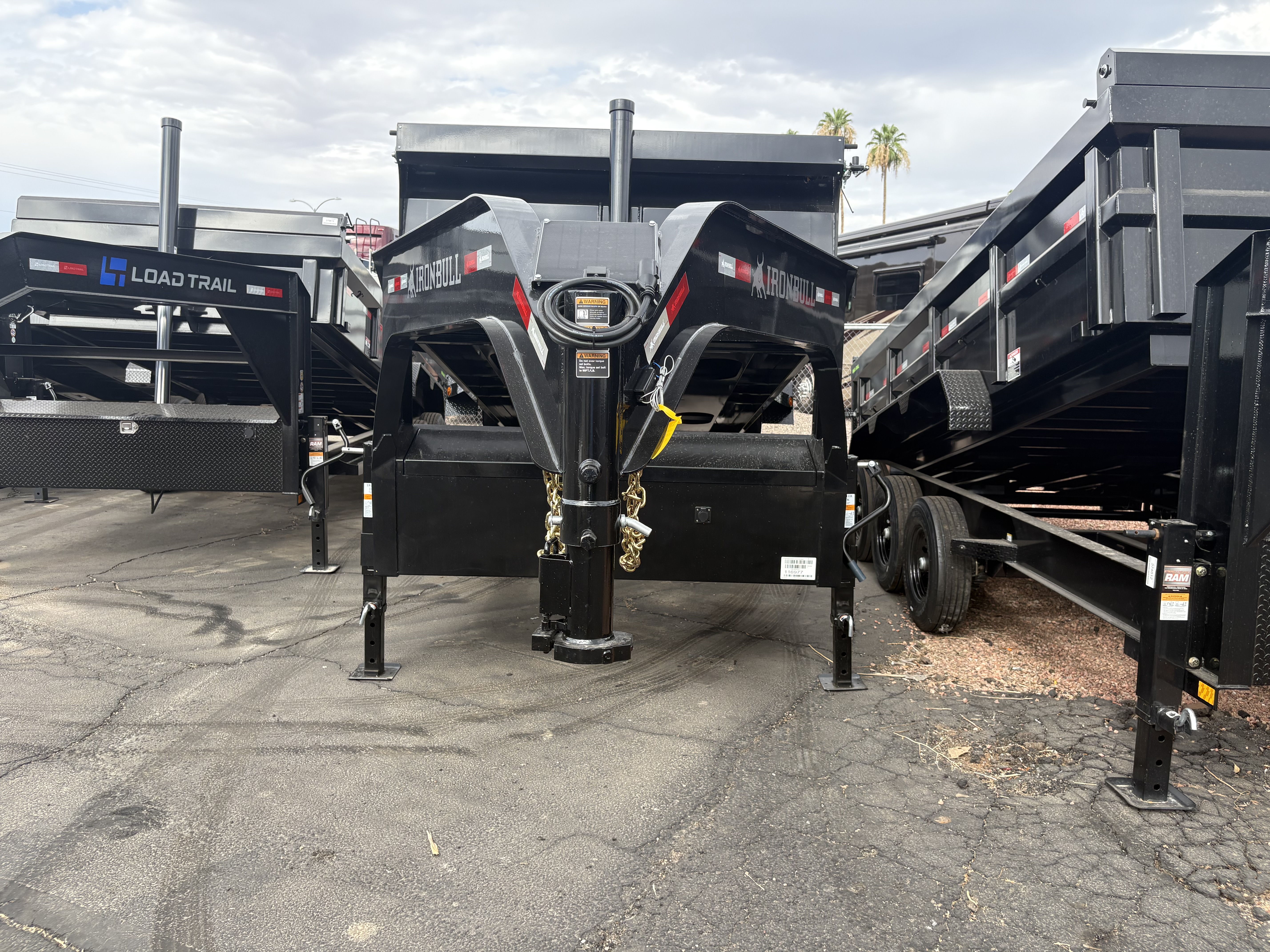 Norstar 16x83 IronBull Gooseneck, Tandem Axle Dump, 15K GVWR, 36" Sides, Telescopic Cylinder, Solar Charger, 14 Ply Tires - Stock #NST1488 - Image 3 of 4