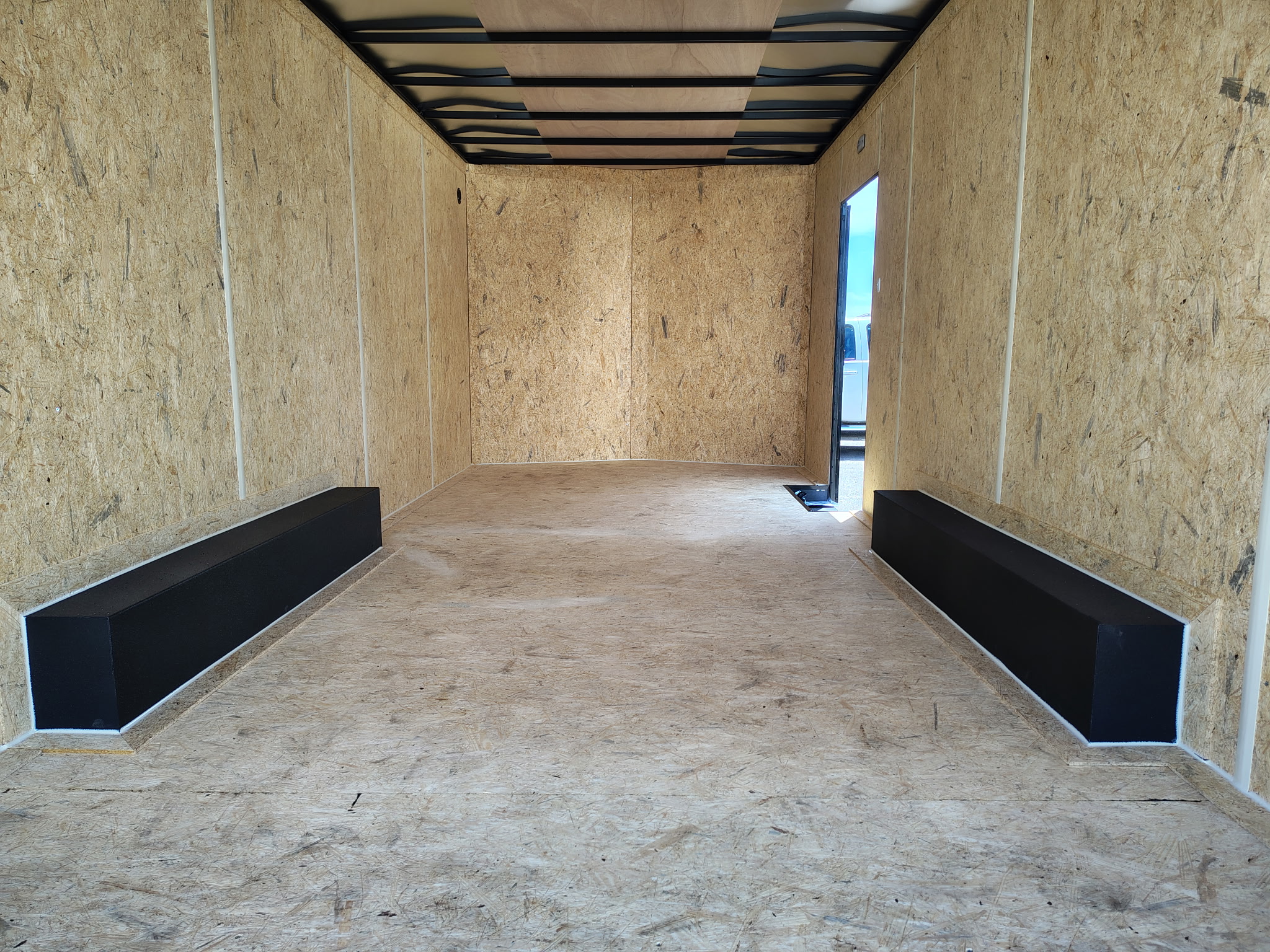Compass 20x8.5 Indigo DLX, 7K GVWR,Ramp Door - Stock #CMP2866 - Image 6 of 8