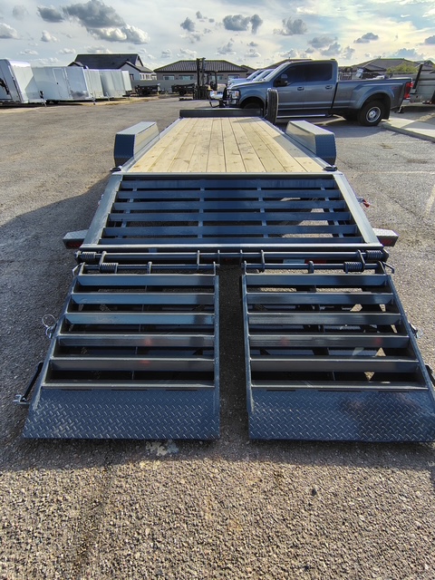 Norstar 22x83 IronBull, Tandem Axle, 16K GVWR, Rampage Ramps, 16 Ply Tires - Stock #NS545 - Image 6 of 6