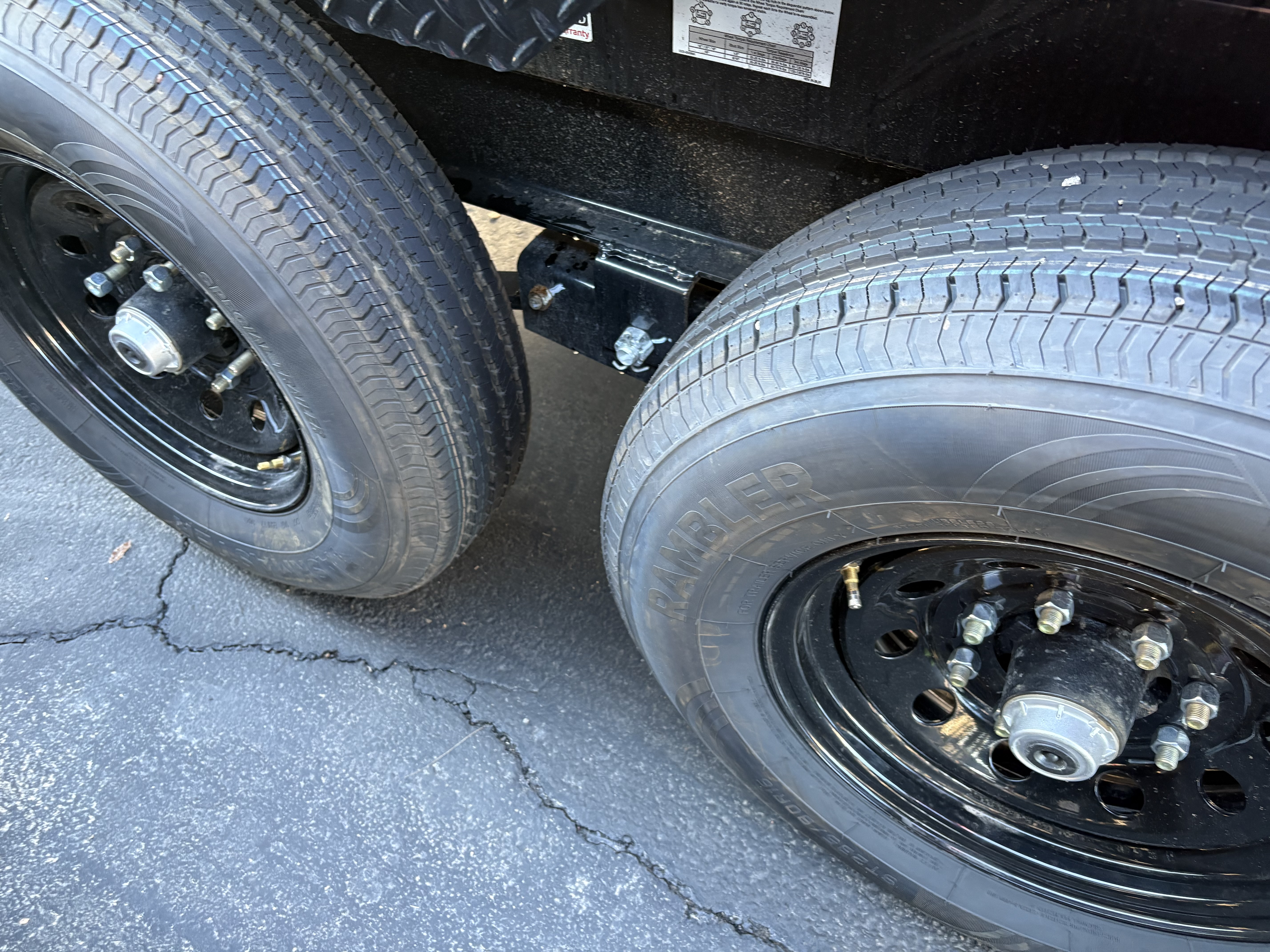 Norstar 14x83 IronBull Gooseneck, Tandem Axle Dump, 14K GVWR, 24" Sides - Stock #NST1320 - Image 4 of 5