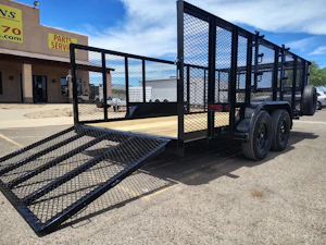 Texas Bragg 16x83 Tandem Axle, Landscape, 7K GVWR, 4' Expanded Metal Sides