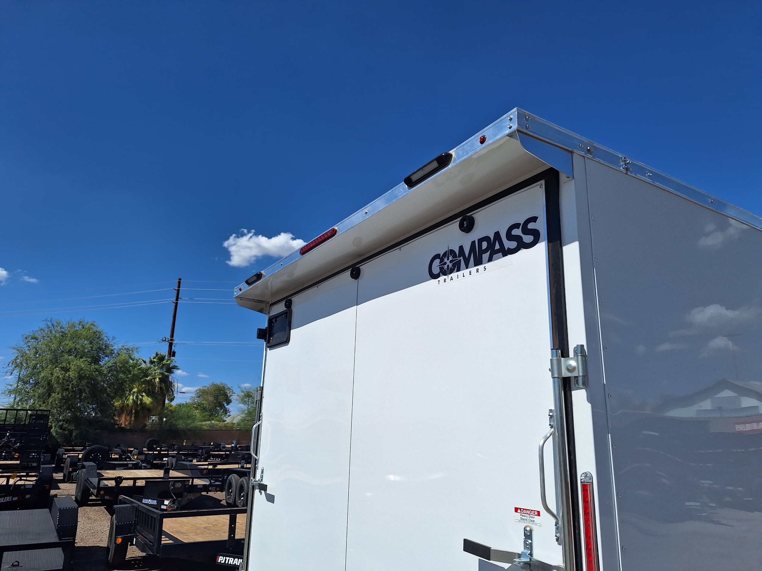 Compass 20x8.5 Jasper SE Car Hauler, 10K GVWR, Ramp Door, A/C, White Wall / Ceiling, RTP Floor - Stock #CMP2586 - Image 5 of 10