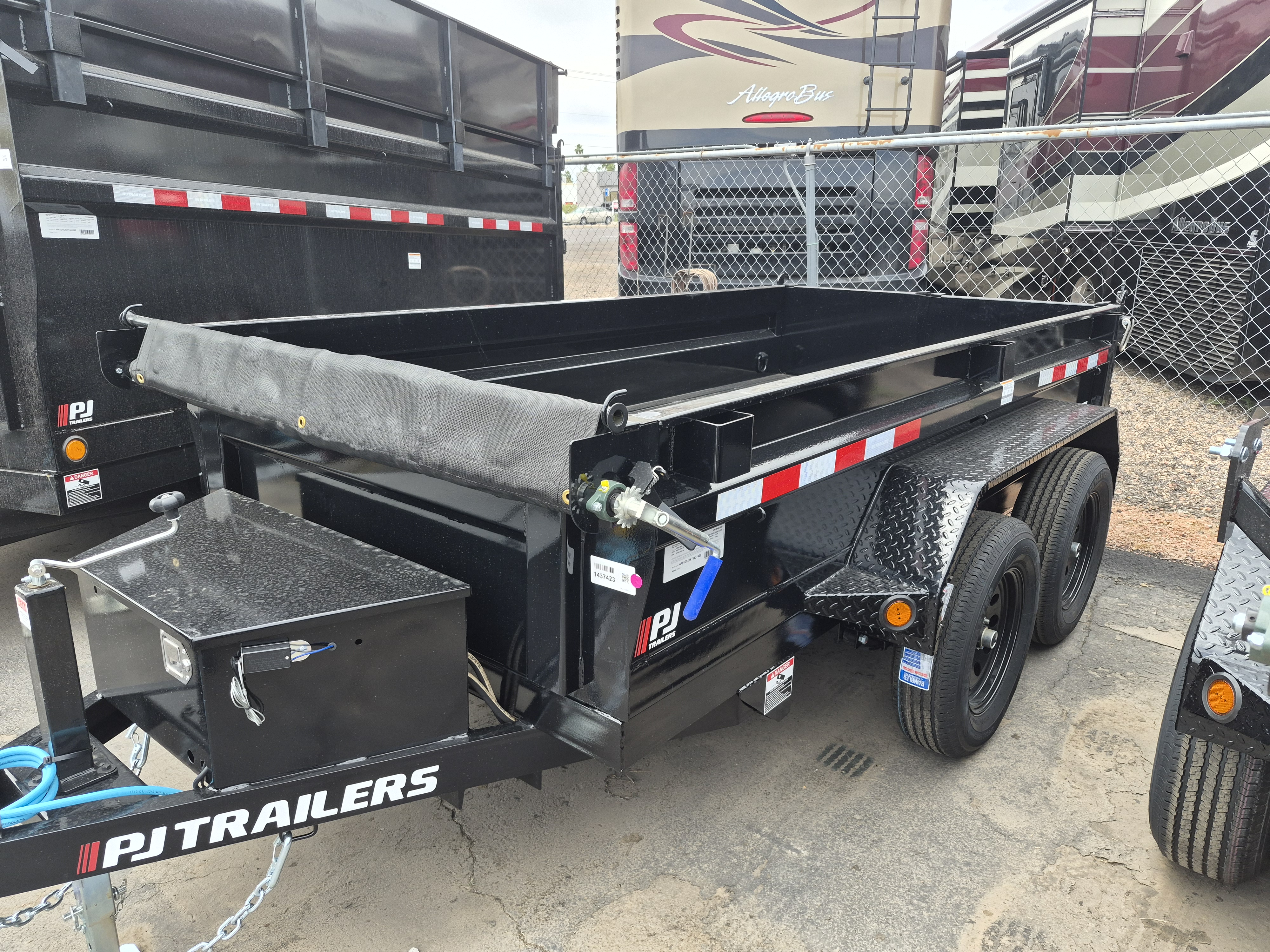 P.J. Trailers 10X60 Utility Dump, Tandem Axle, 7K GVWR - Stock #PJD1681 - Image 4 of 4