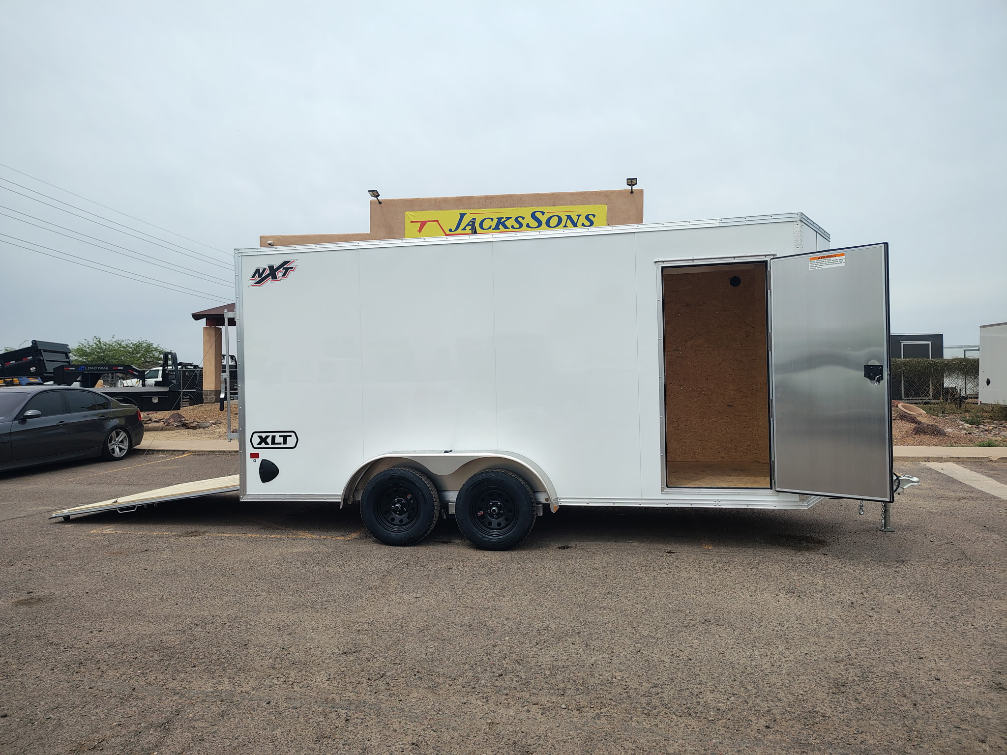 Alcom 16x7 All Aluminum XLT-P Enclosed, 7K GVWR, Limited Edition, Ramp Door - Stock #ALC239 - Image 2 of 10