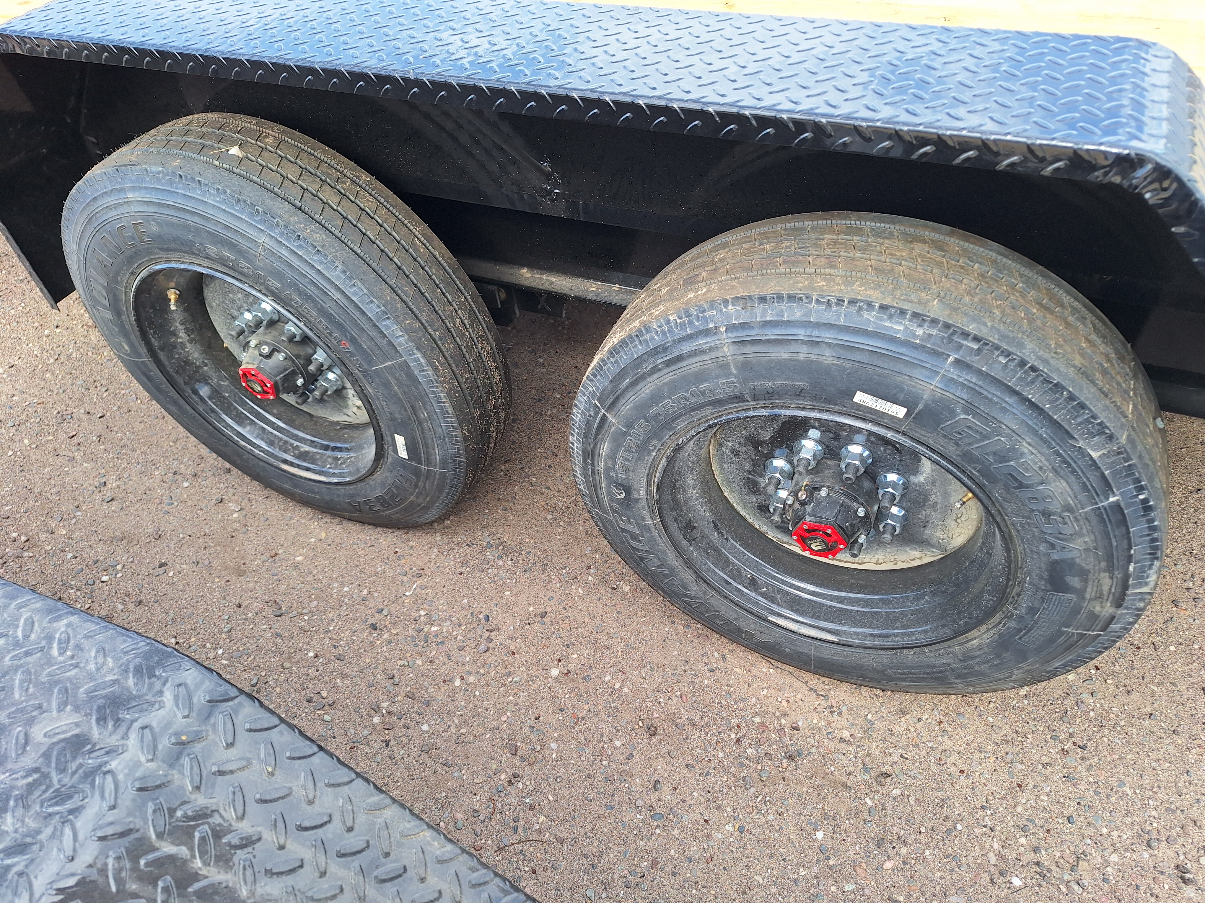 Load Trail 16x83 Tandem Axle, 20K GVWR, Gravity Tilt - Stock #LT944 - Image 8 of 9