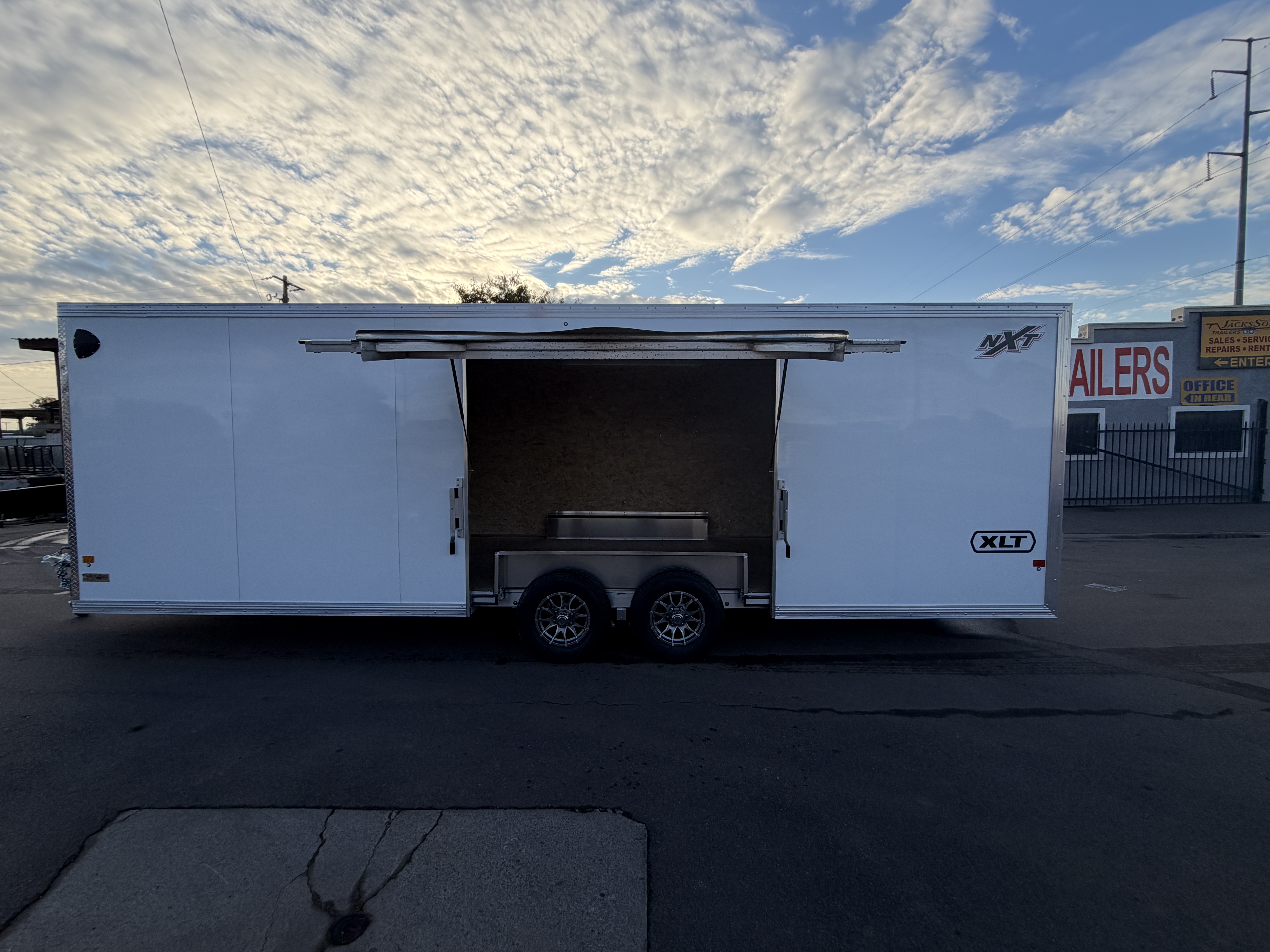 Alcom 24x8.5 All Aluminum XLT-P Car Hauler, Elite Escape Door, 10K GVWR, Ramp Door - Stock #ALC197 - Image 8 of 9