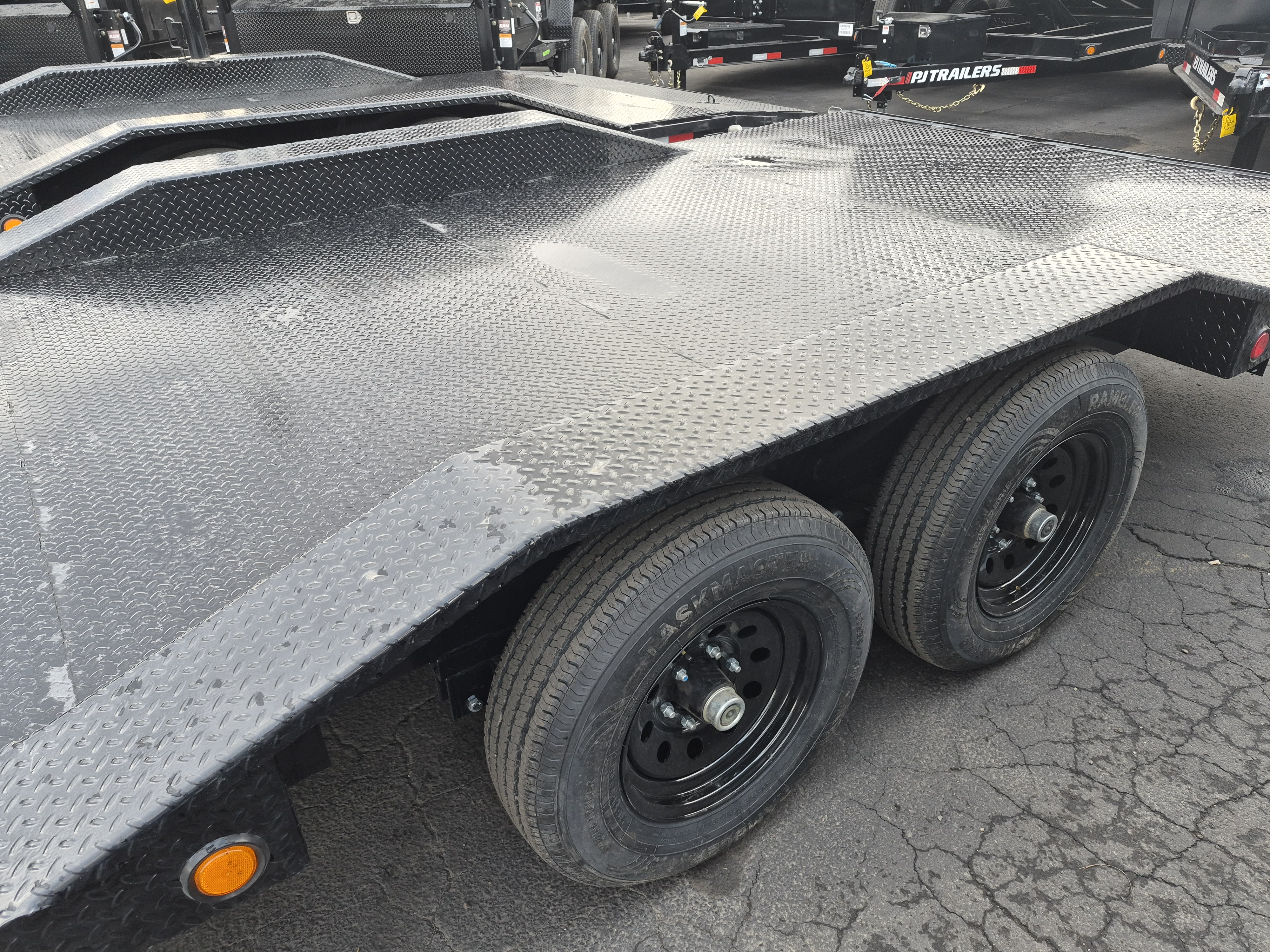 P.J. Trailers 20' Buggy Hauler, 10K GVWR, Slide In Ramps - Stock #PPJ11045 - Image 2 of 4