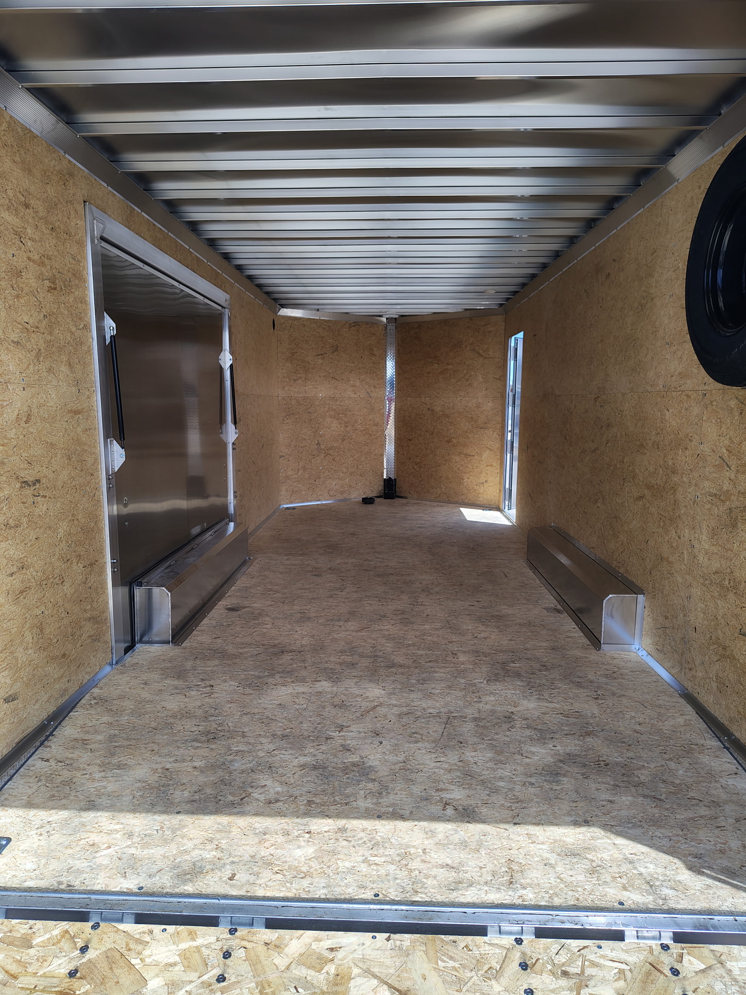 Alcom 20x8.5 All Aluminum XLT-P Car Hauler, Limited Model, 10K GVWR, Ramp Door - Stock #ALC273 - Image 9 of 11