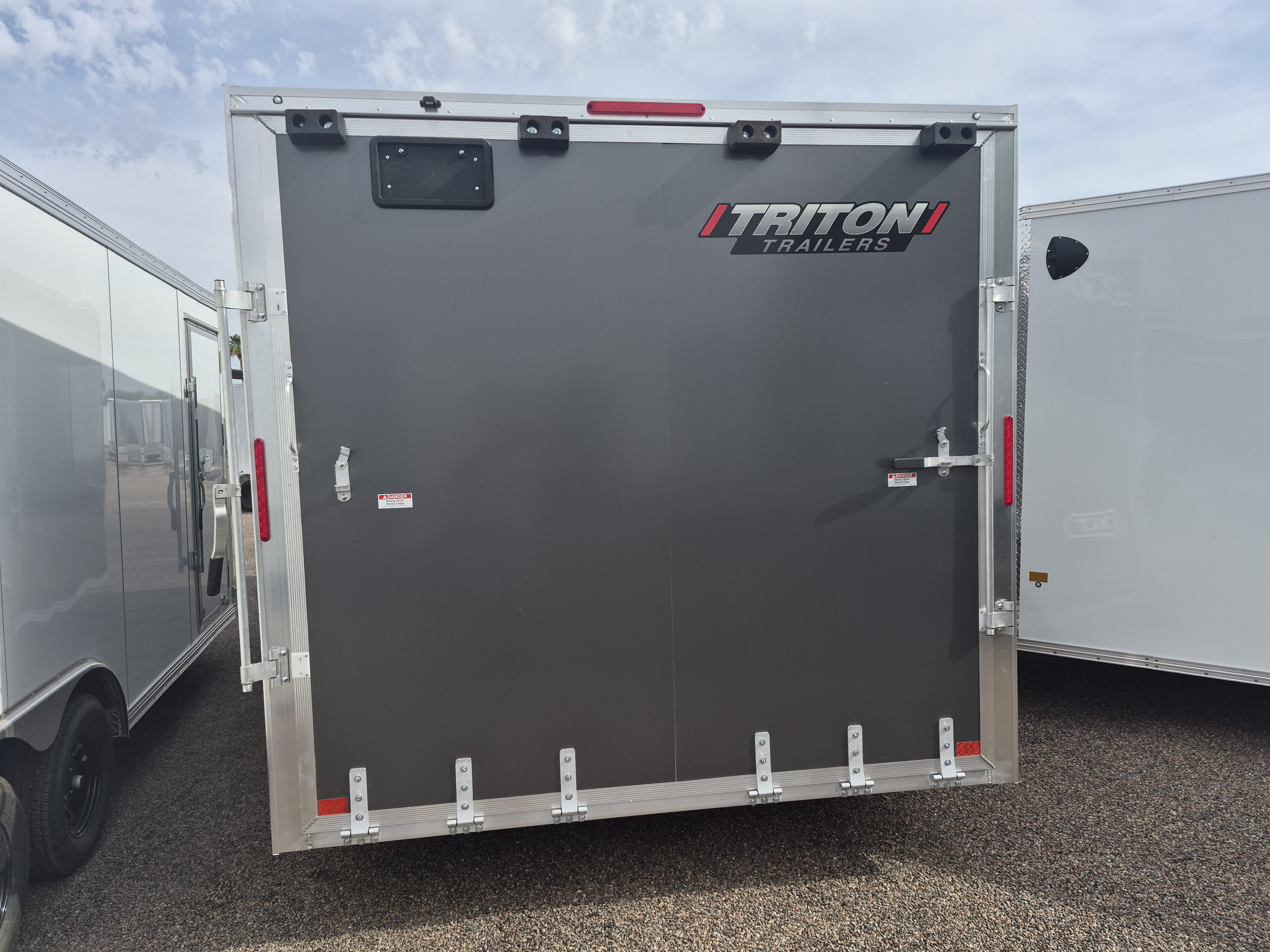 Alcom 20x8.5 All Aluminum, XLT-P Car Hauler, Elite Escape Door, 7K GVWR, Ramp Door - Stock #ALC256 - Image 4 of 5