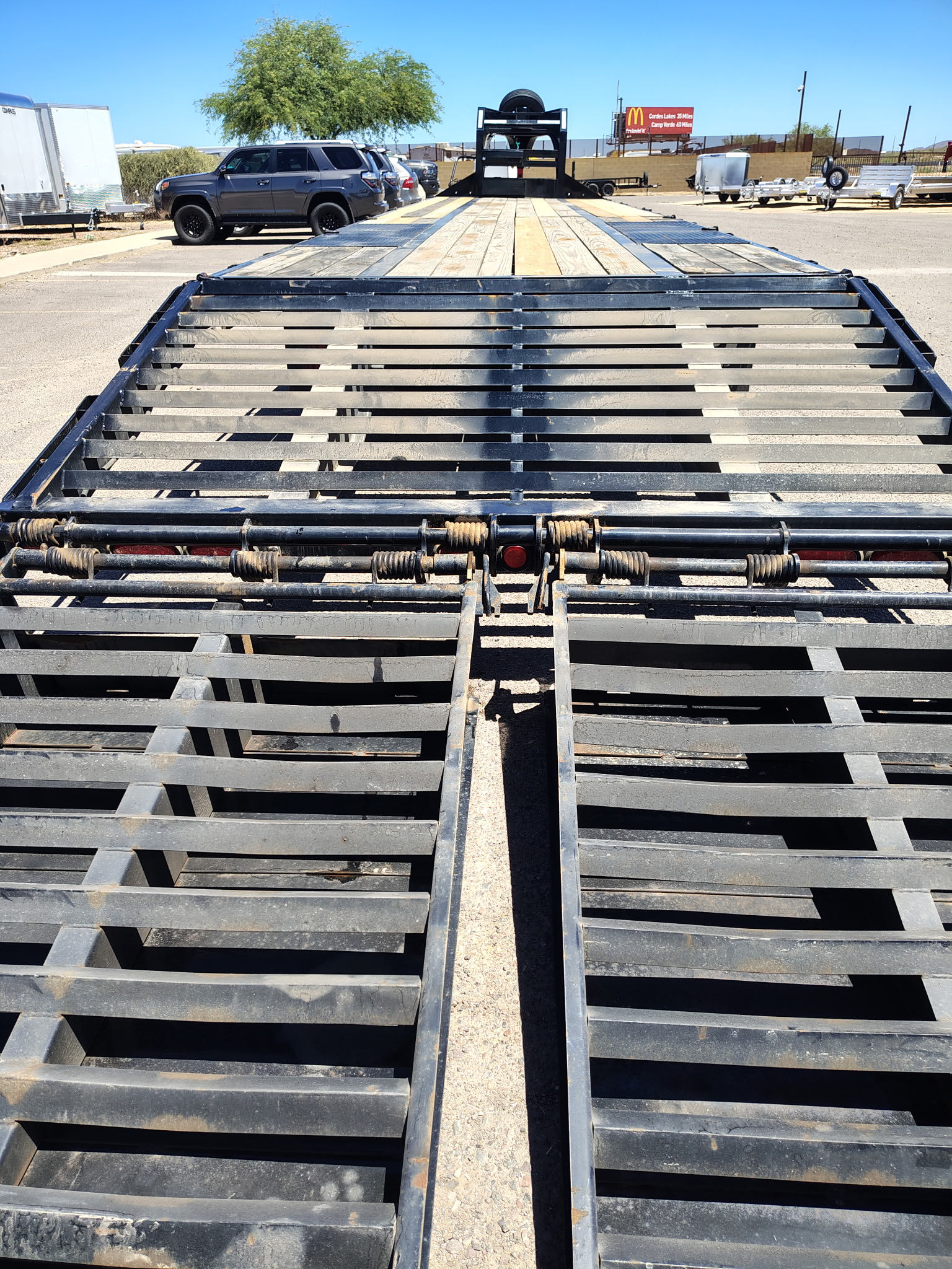 P.J. Trailers 40' Low-Pro Flatdeck w/ Duals, Air Ride, Elec/Hyd Disc brakes, 25K GVWR - Stock #USD8810 - Image 5 of 11