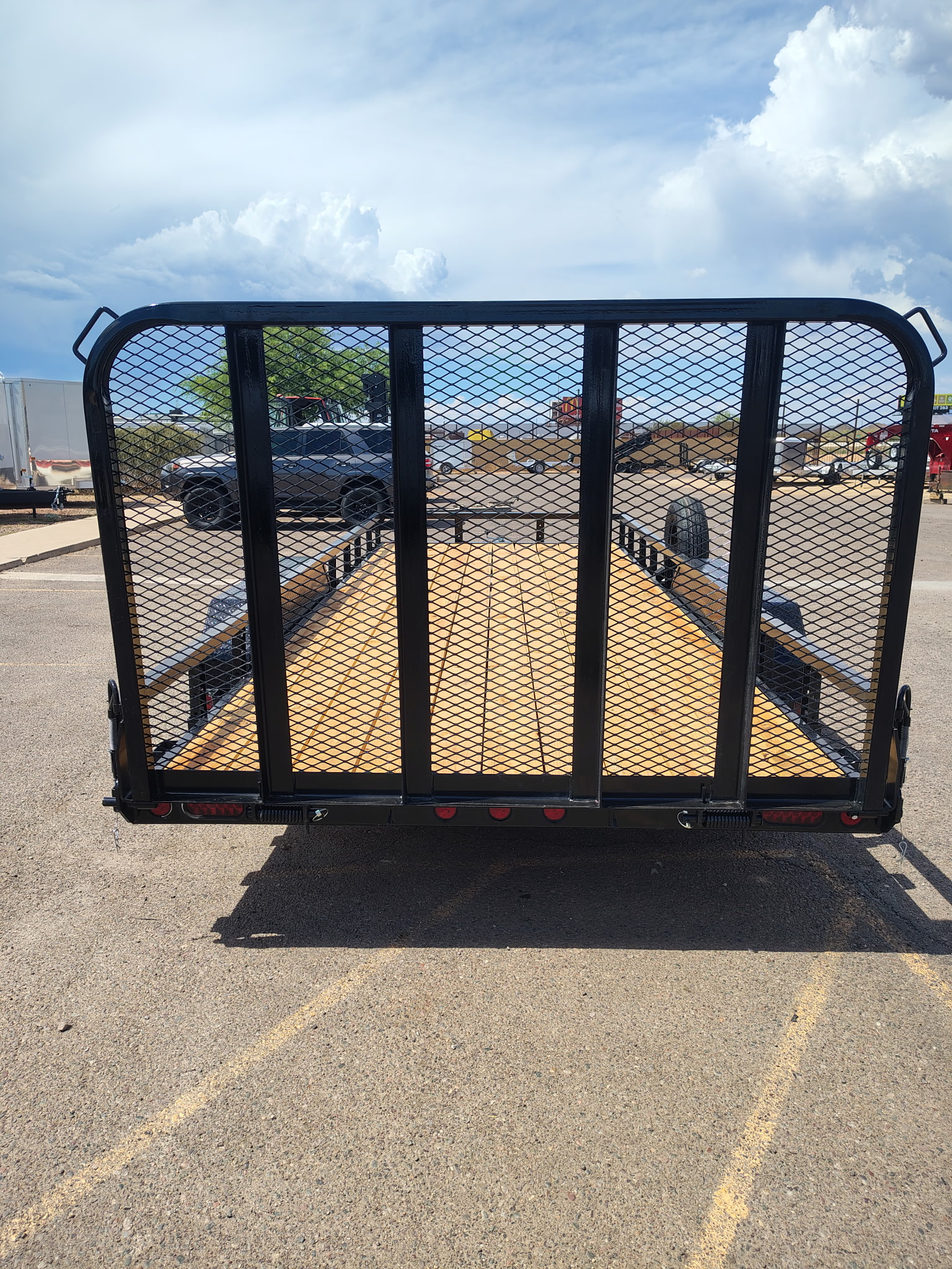 P.J. Trailers 18x83 Tandem Axle, 7K GVWR, Channel Utility - Stock #PPJ11154 - Image 4 of 6