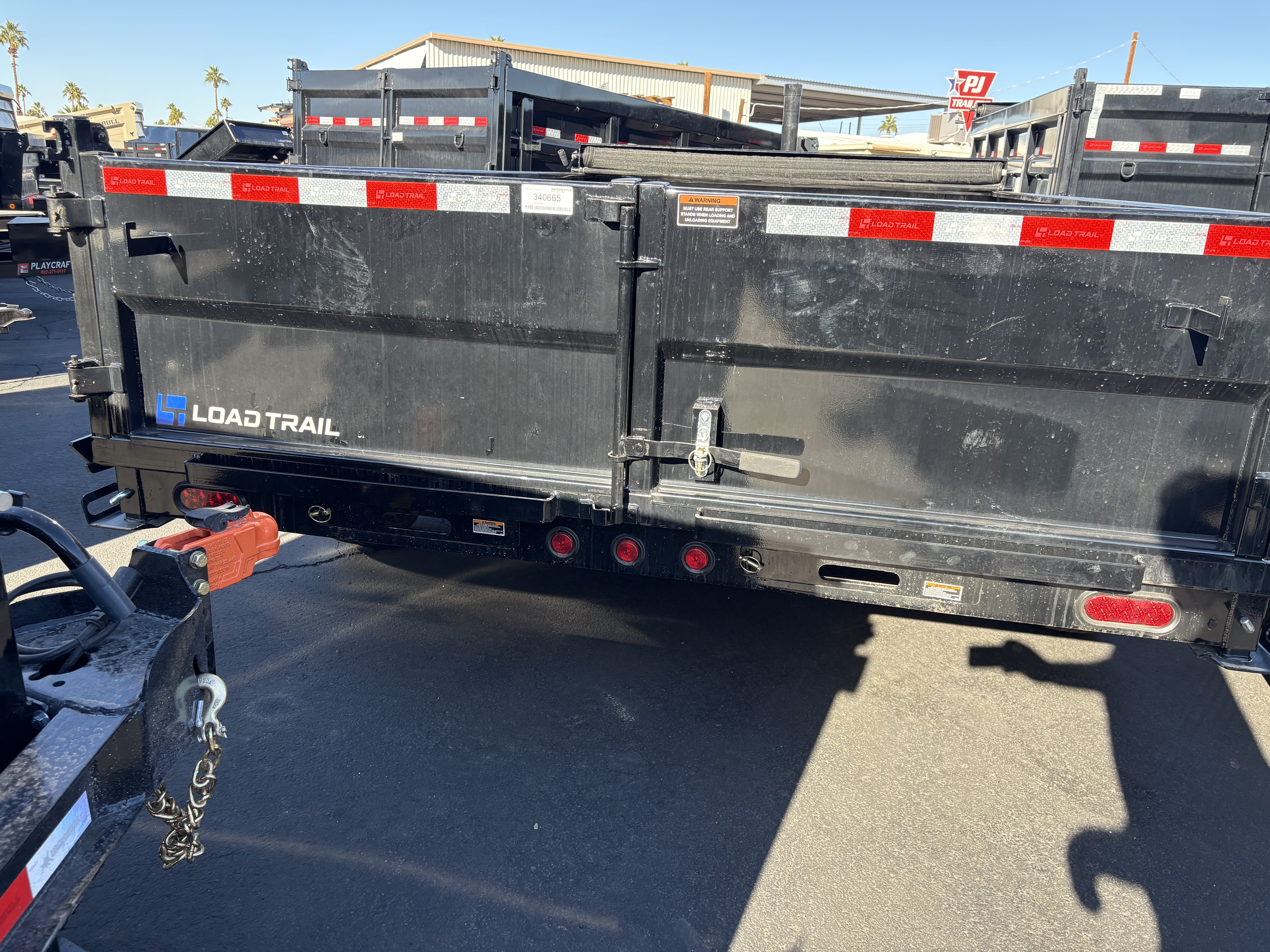 Load Trail 14x83 Tandem Axle 14K GVWR Low-Pro Dump, Telescopic Cylinder, 24" Sides - Stock #LTD892 - Image 2 of 7