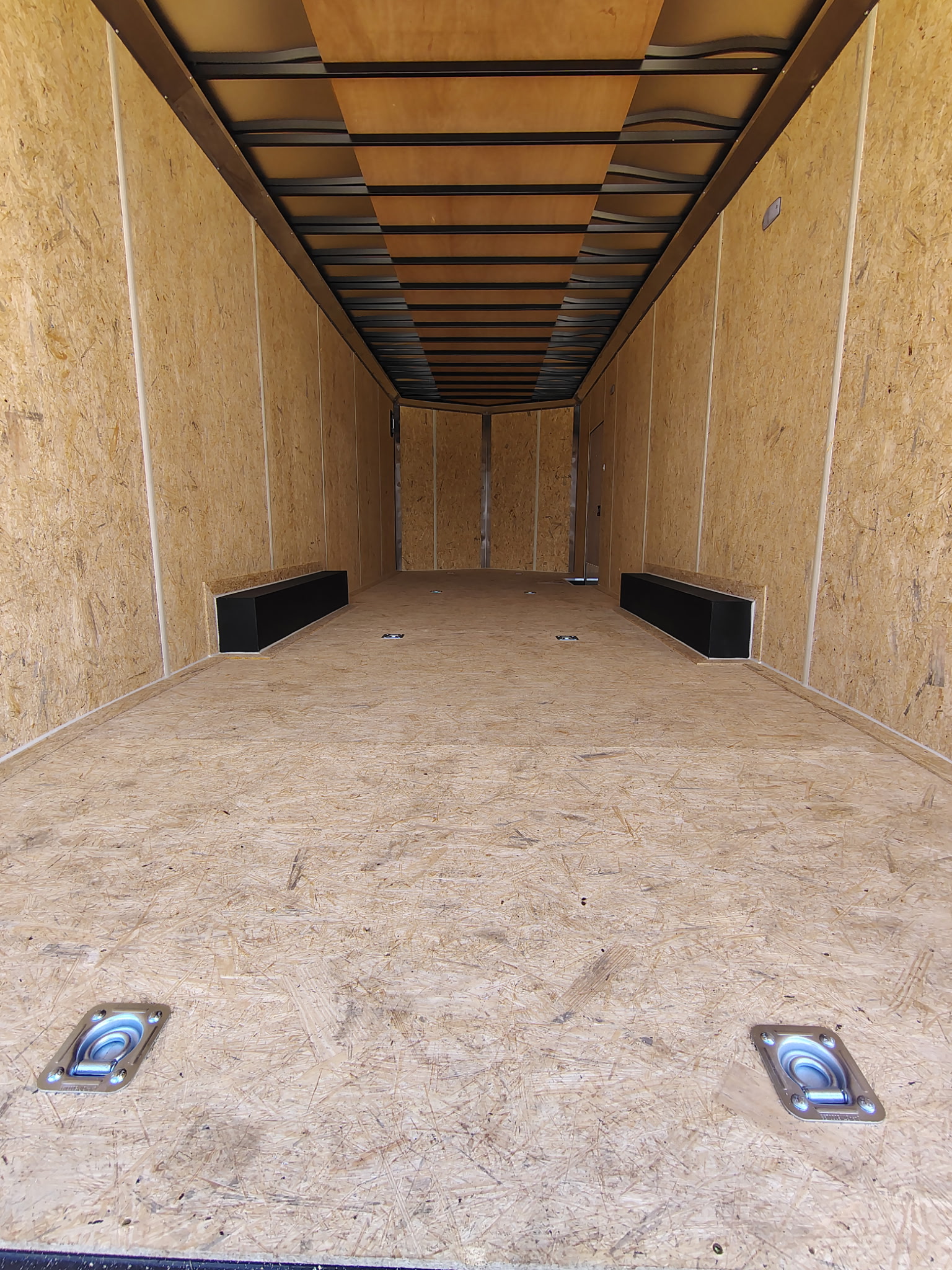 Compass 26x8.5 Element SE Flat Top Sloped V-Nose Car Hauler 10K GVWR,  6" Additional Height, Ramp Door - Stock #CMP2868 - Image 4 of 7