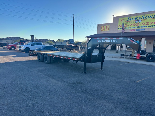 P.J. Trailers 25' Gooseneck, Low-Pro Flatdeck with Duals, Hydraulic Jacks, 25K GVWR - Stock #PPJ10900 - Image 2 of 6