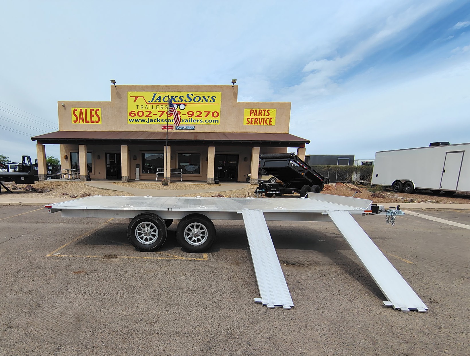 Aluma 16x88 All Aluminum, 4.4K GVWR, Tandem Axle, ATV Ramp (A8816TA-EL-R) - Stock #ALU377 - Image 4 of 7