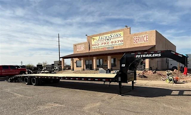 P.J. Trailers 40' Gooseneck Low-Pro Flatdeck with Duals, 25K GVWR - Stock #PPJ10965 - Image 1 of 6 P.J. Trailers 40' Gooseneck Low-Pro Flatdeck with Duals, 25K GVWR - Stock #PPJ10965 - Image 1 of 6