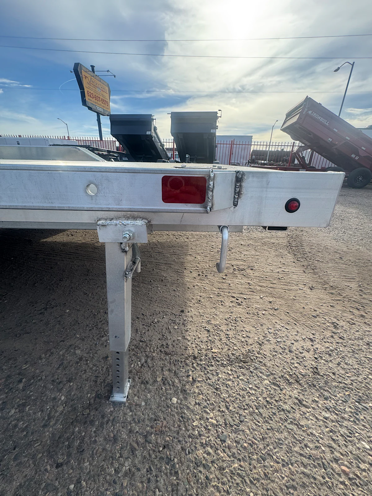 Aluma 18x102 All Aluminum Wide Body, 10K GVWR, Heavy Tandem Axle, Electric Brake, Drive-Over-Fenders, Ramps, RTD (WB18H-TA-EL-DOF-R-RR-RTD) - Stock #ALU363 - Image 8 of 16 Aluma 18x102 All Aluminum Wide Body, 10K GVWR, Heavy Tandem Axle, Electric Brake, Drive-Over-Fenders, Ramps, RTD (WB18H-TA-EL-DOF-R-RR-RTD) - Stock #ALU363 - Image 8 of 16
