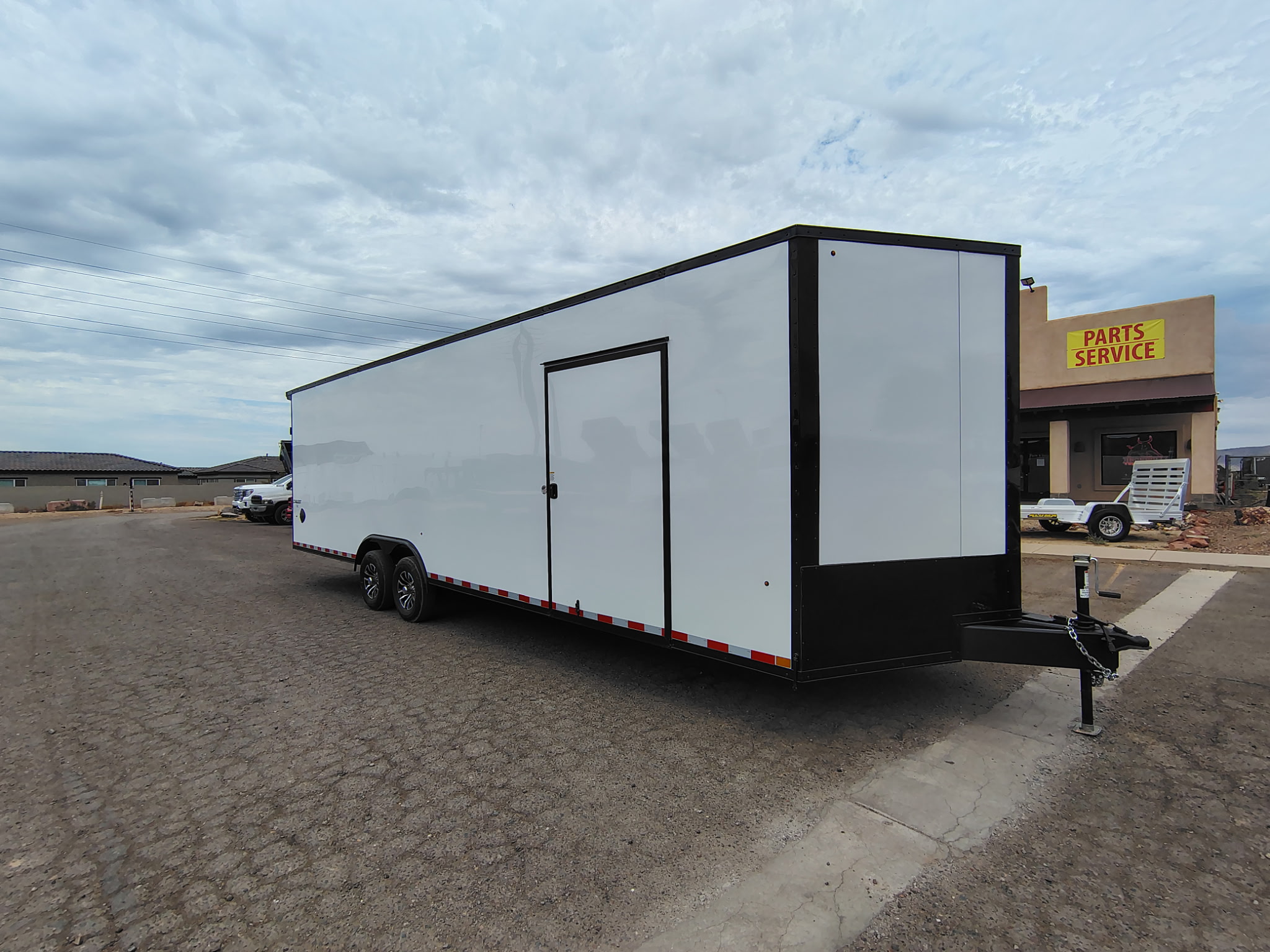 Formula 8.5'x28' Enclosed Car Hauler w/ Rear Ramp Door (Conquest)