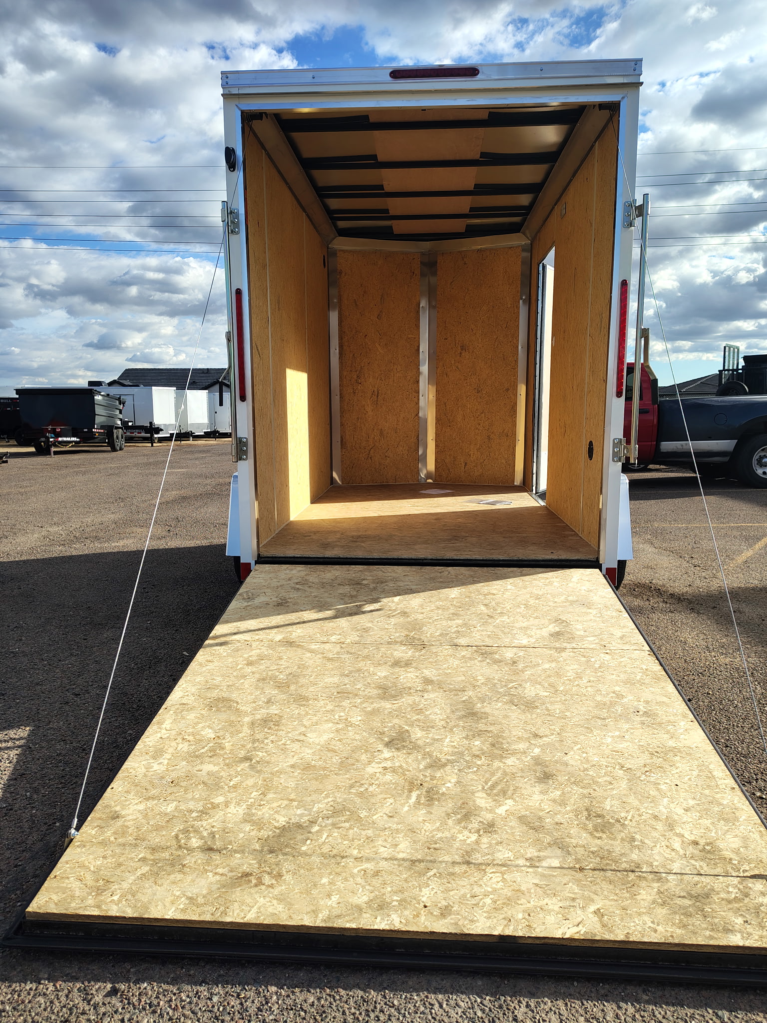 Compass 10x6 Indigo DLX, 3K GVWR, Ramp Door - Stock #CMP2797 - Image 3 of 4