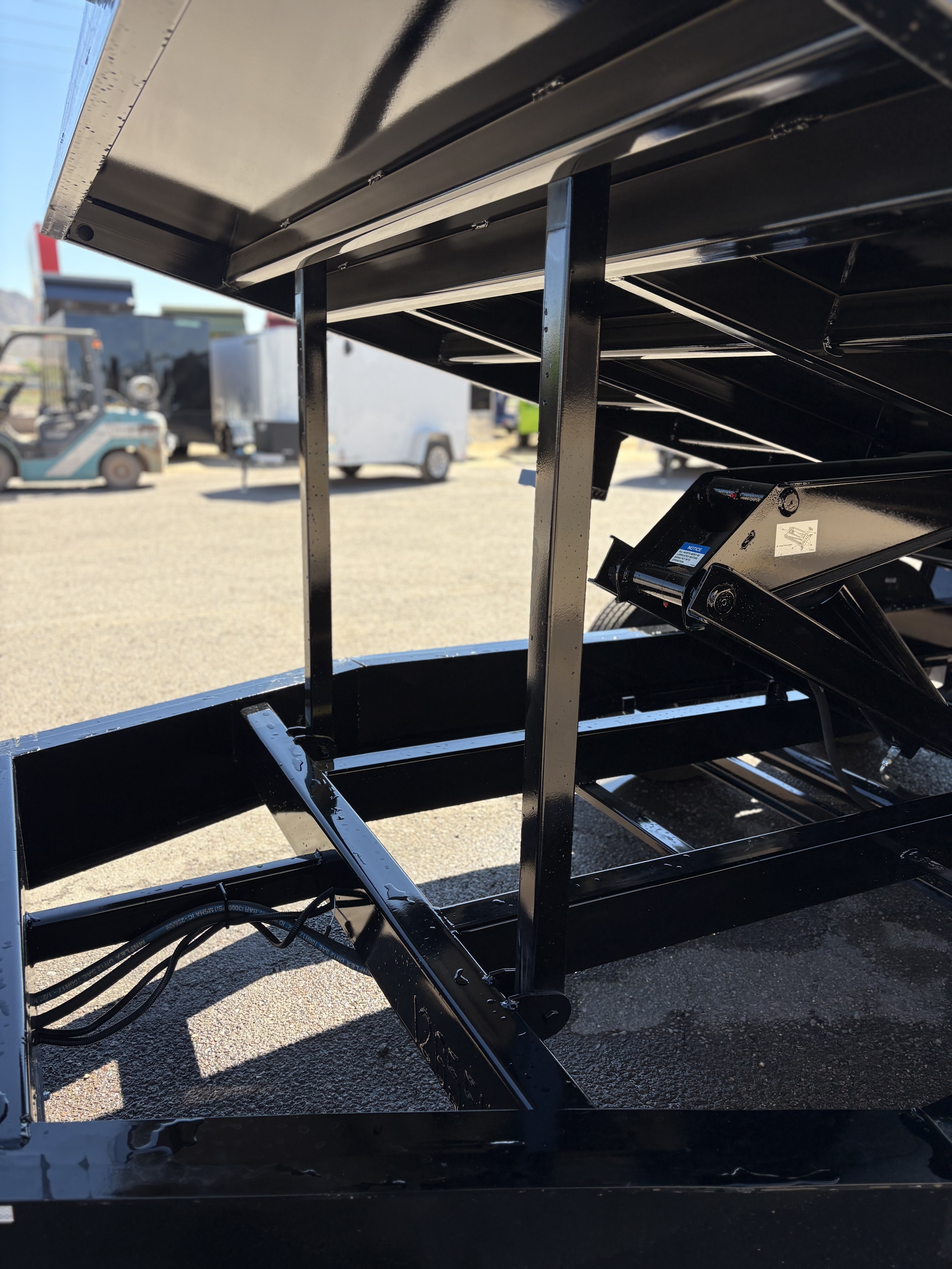 Midsota 14x83 Midsota HVHD Series, Tandem Axle Dump, 17,600 GVWR, 18 PLY - Stock #MID002 - Image 11 of 20