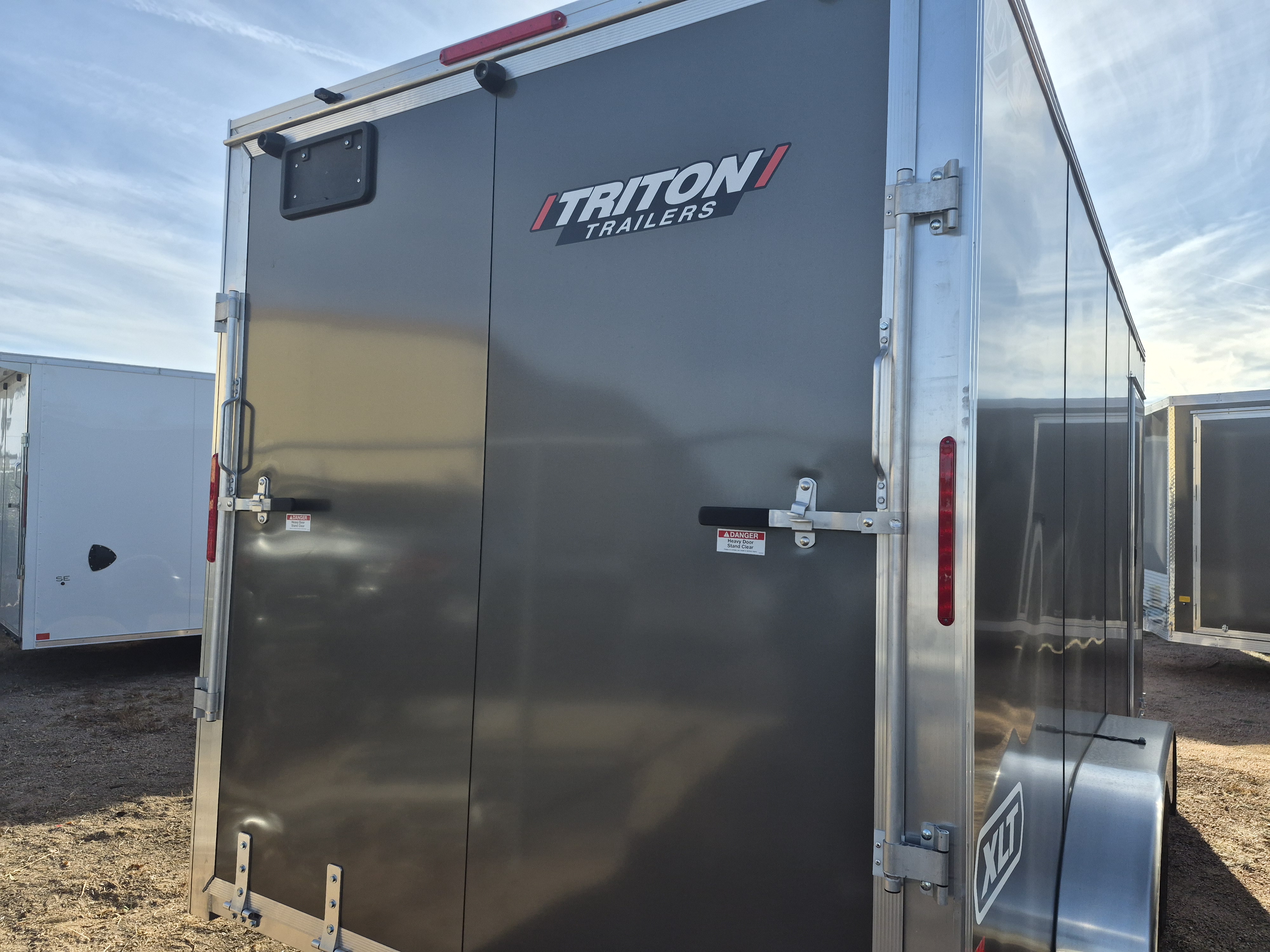 Alcom 16x7 All Aluminum XLTP2 Enclosed, 7K GVWR, Side Door, Ramp Door - Stock #ALC204 - Image 3 of 4