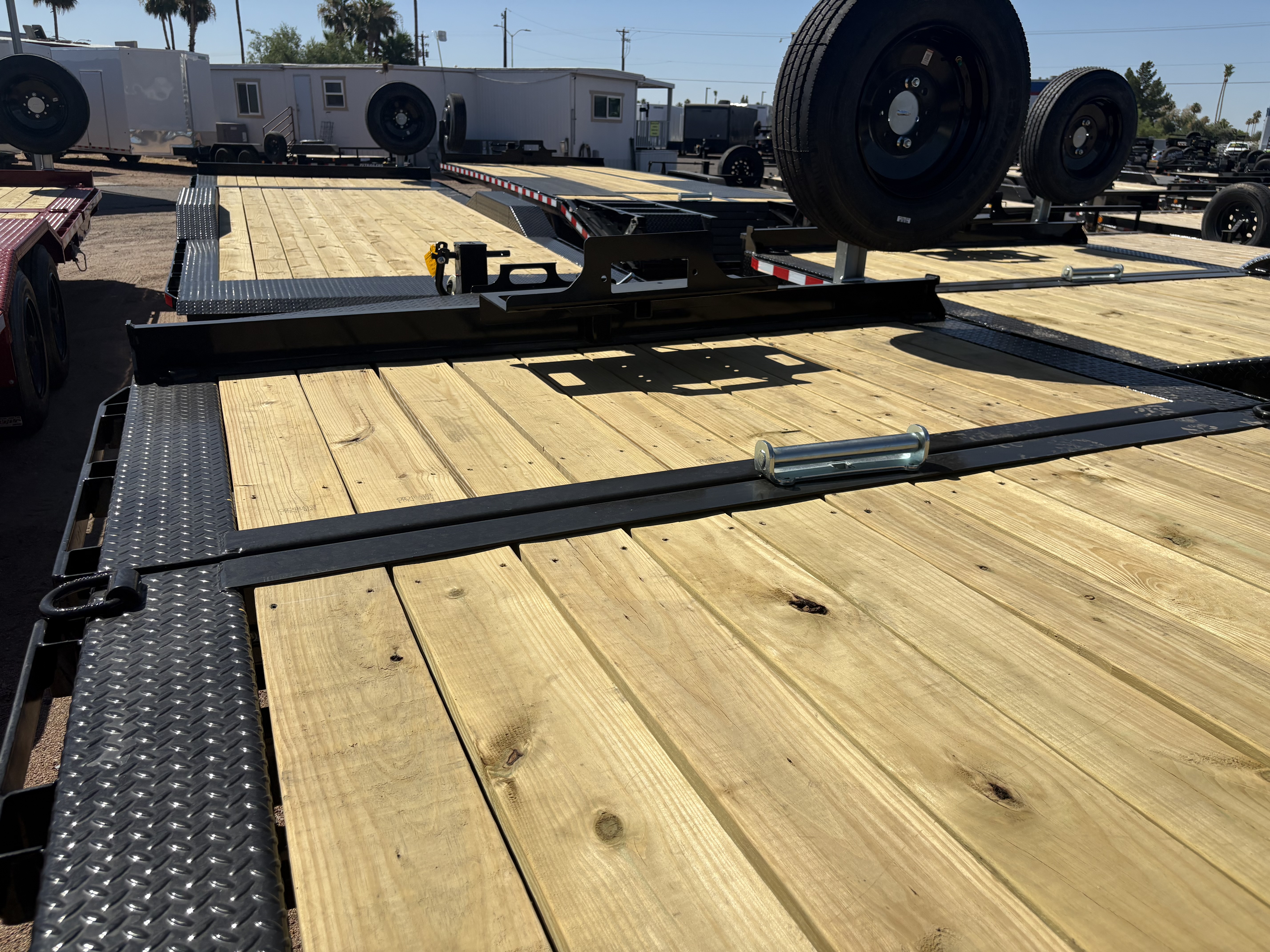 Midsota 22x8.5 (18'+4') Tilt Bed Wide Body, 22K GVWR, 80" Steel Toolbox - Stock #MI011 - Image 2 of 6