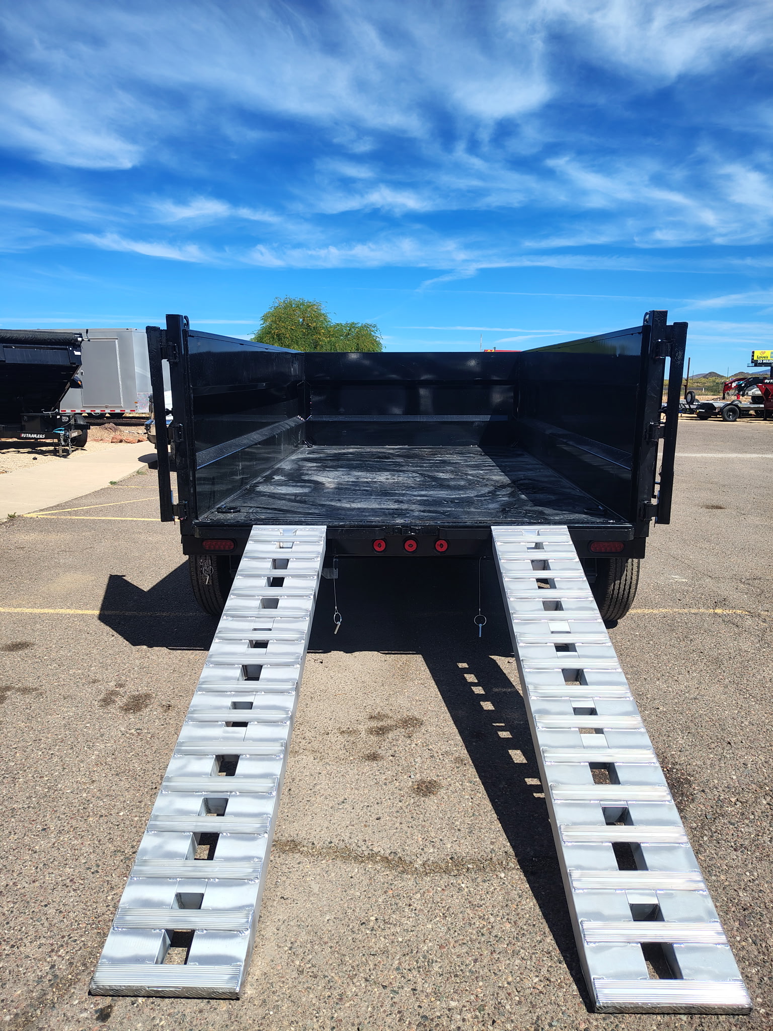 Norstar 12x83 IronBull Tandem Axle Dump, 14K GVWR, 36" Sides, Solar Charger - Stock #NST1431 - Image 3 of 11