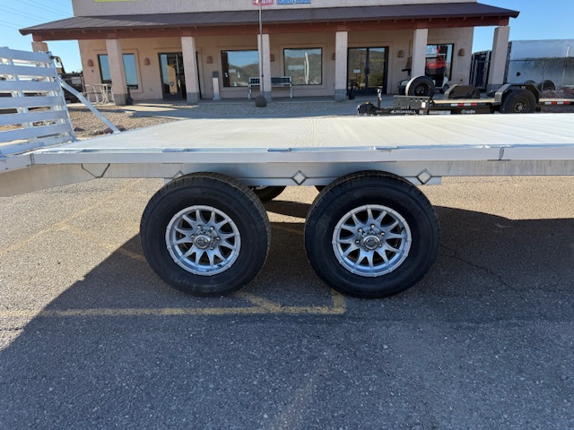 Aluma 20'x102" Aluminum Flatbed Trailer w/ Bi-Fold Tailgate (1020H)