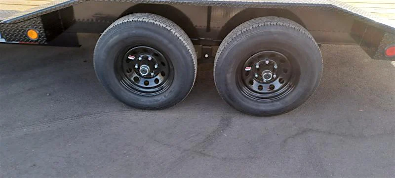 PJ Trailers 22x102 Tandem Axle, 10K GVWR, Drive Over Fenders, Buggy Hauler - Stock #PPJ11108 - Image 5 of 5 PJ Trailers 22x102 Tandem Axle, 10K GVWR, Drive Over Fenders, Buggy Hauler - Stock #PPJ11108 - Image 5 of 5