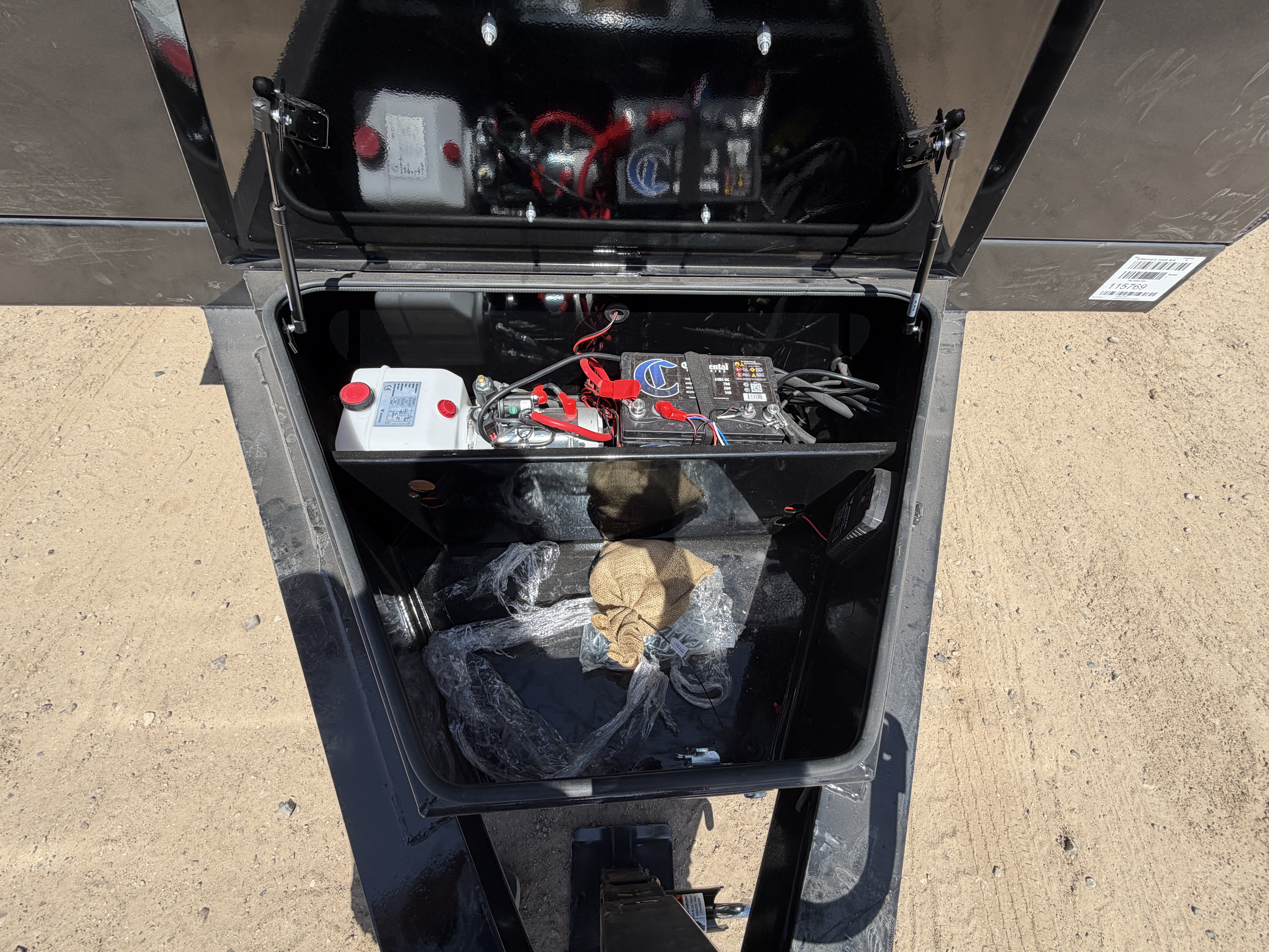Norstar 14x83 IronBull Tandem Axle Dump, 15K GVWR, 48" Sides, Solar Charger, 14 Ply Tires - Stock #NST1449 - Image 3 of 9