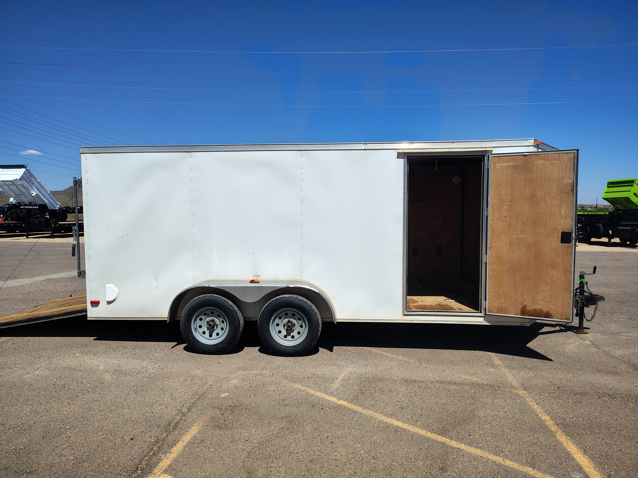 Hurricane 16 x 7 Tandem Axle, Enclosed Cargo, 7K GVWR - Stock #USD7593 - Image 6 of 9