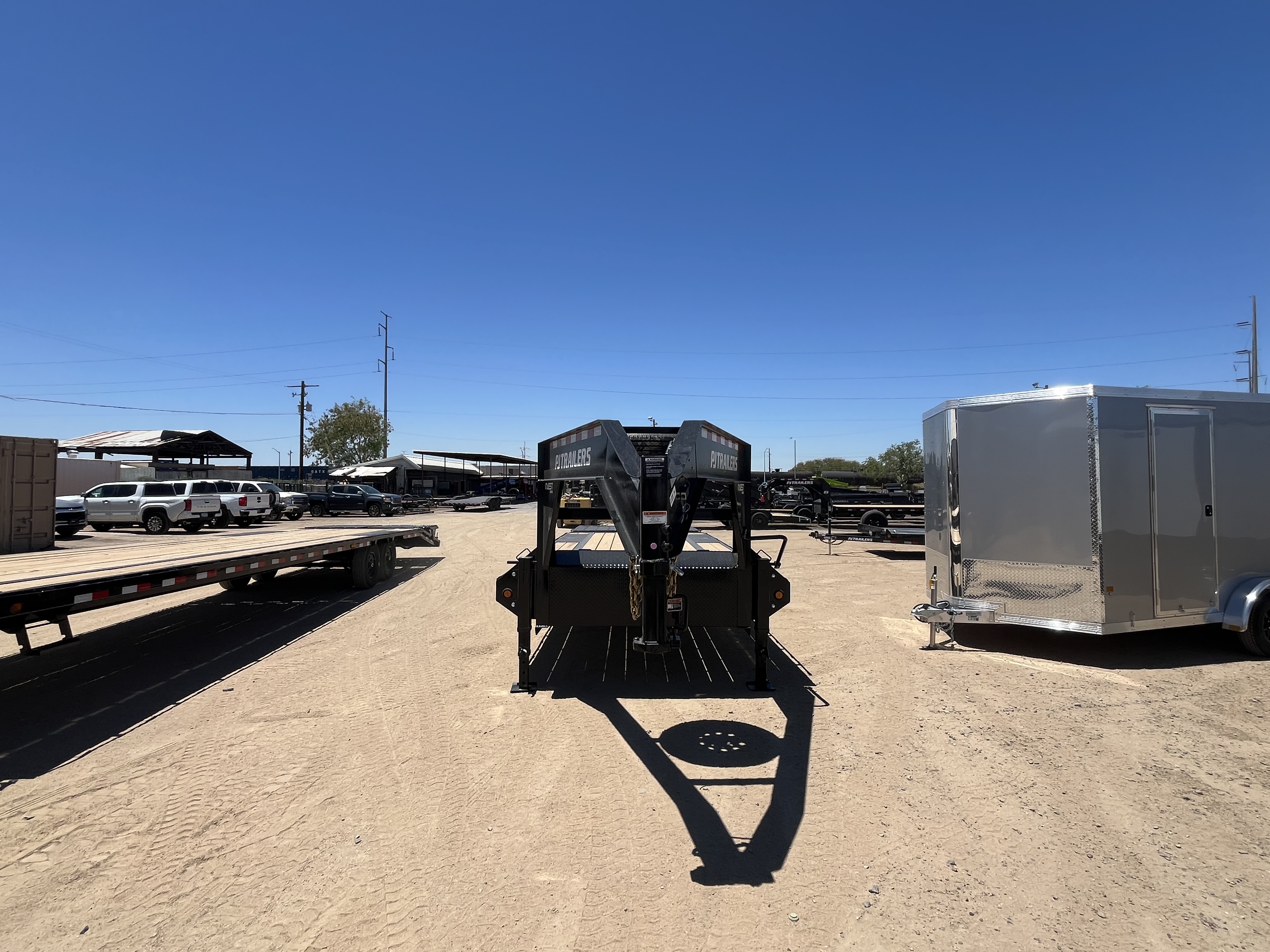 P.J. Trailers 25'x102" Gooseneck Flatbed Quest Series (LQ) - Stock #PPJ11221 - Image 5 of 8