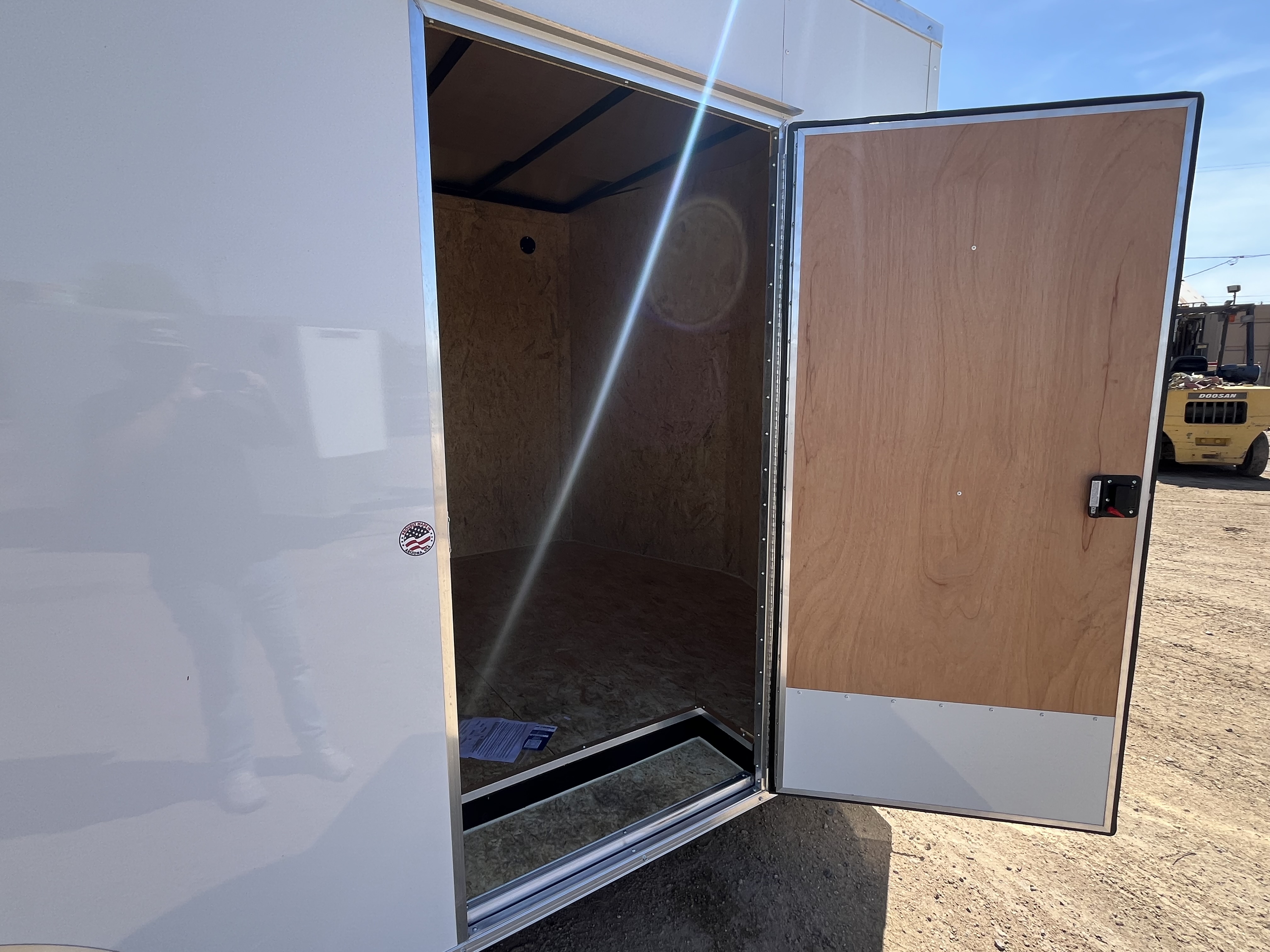 Compass 16x8.5 Indigo DLX, 7K GVWR, Ramp Door - Stock #CMP2807 - Image 4 of 10