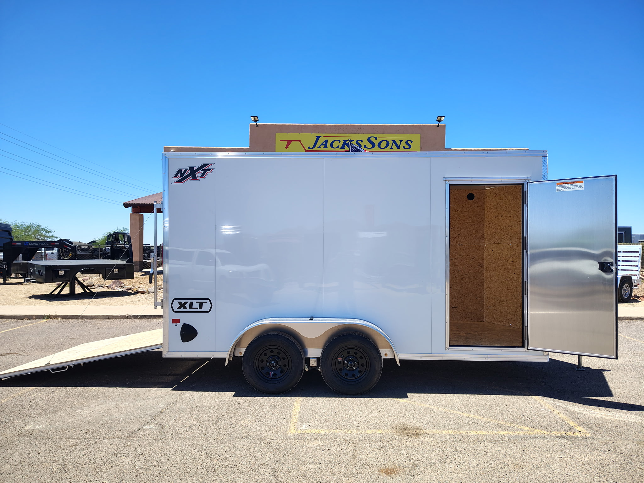Alcom 14x7 All Aluminum XLTP Enclosed, 7K GVWR, Limited Edition, 82" Interior Height, Ramp Door - Stock #ALC259 - Image 5 of 7