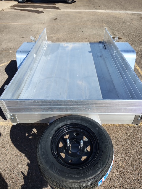 Aluma 8'x54" Aluminum Utility Trailer w/ Tailgate (548ESA)