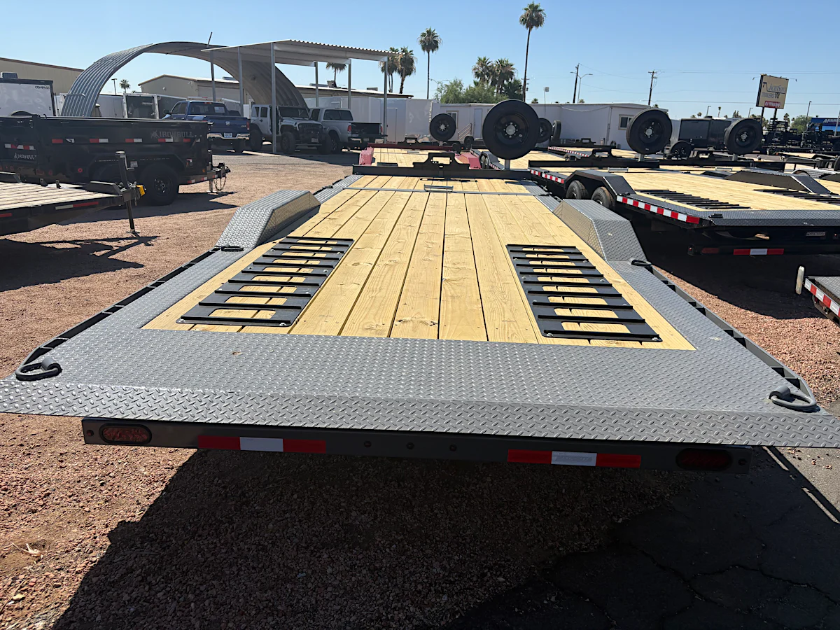 Midsota 24x8.5 (18'+6') Tilt Bed Wide Body, Drive Over Fender, 17,600 GVWR, 80" Steel Toolbox - Stock #MI010 - Image 5 of 6 Midsota 24x8.5 (18'+6') Tilt Bed Wide Body, Drive Over Fender, 17,600 GVWR, 80" Steel Toolbox - Stock #MI010 - Image 5 of 6