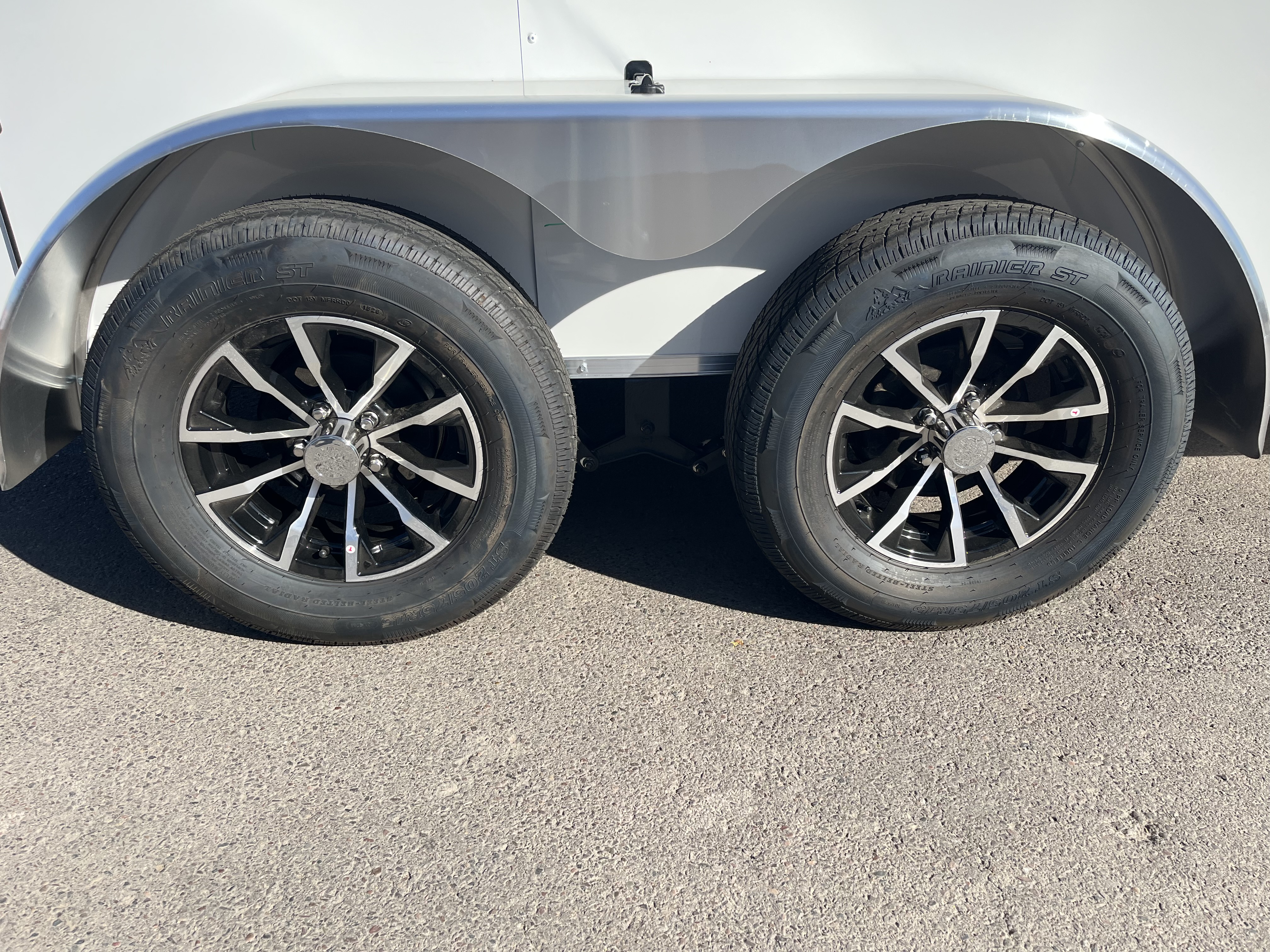 Compass 12x7 Indigo DLX, 7K GVWR, Rear Double Doors