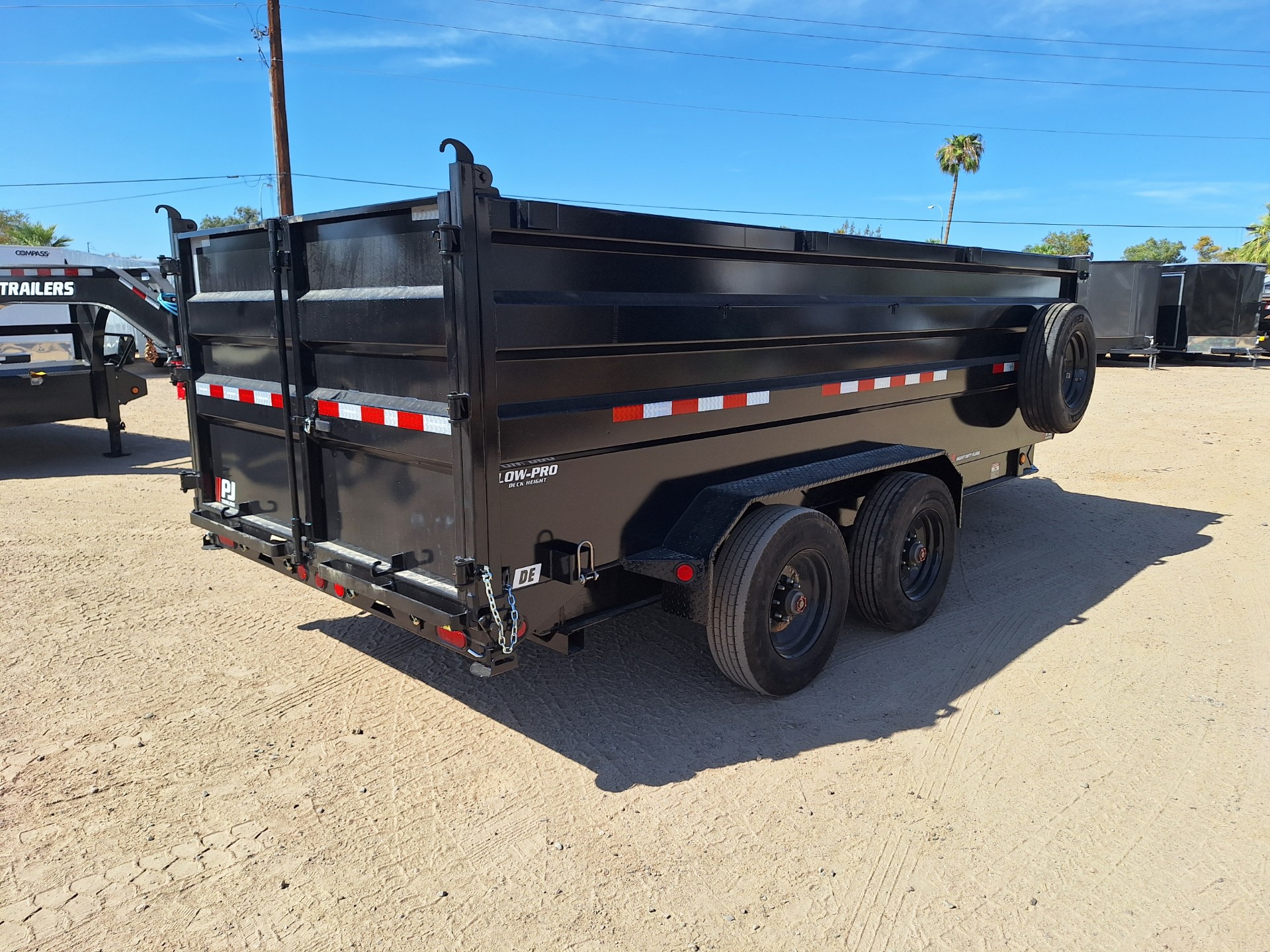 P.J. Trailers 16x83 Tandem Axle, 22K GVWR, HD Low-Pro Dump, 48" Sides - Stock #PJD1593 - Image 7 of 15