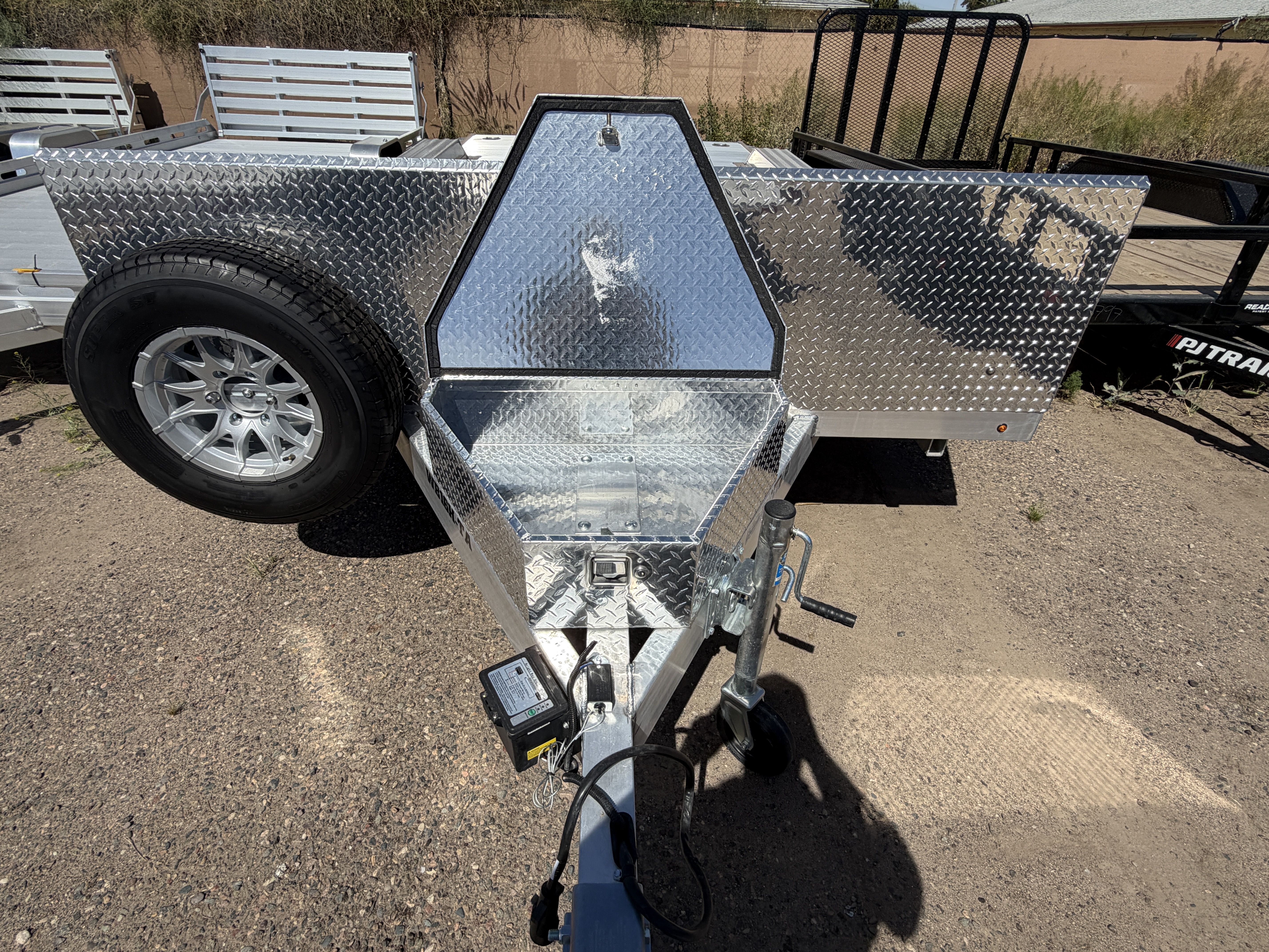 Aluma 16x102 All Aluminum Wide Body, 10K GVWR, Heavy Tandem Axle, Electric Brake, Drive-Over-Fenders, Ramps, RTD (WB16H-TA-EL-DOF-R-RR-RTD) - Stock #ALU364 - Image 8 of 9