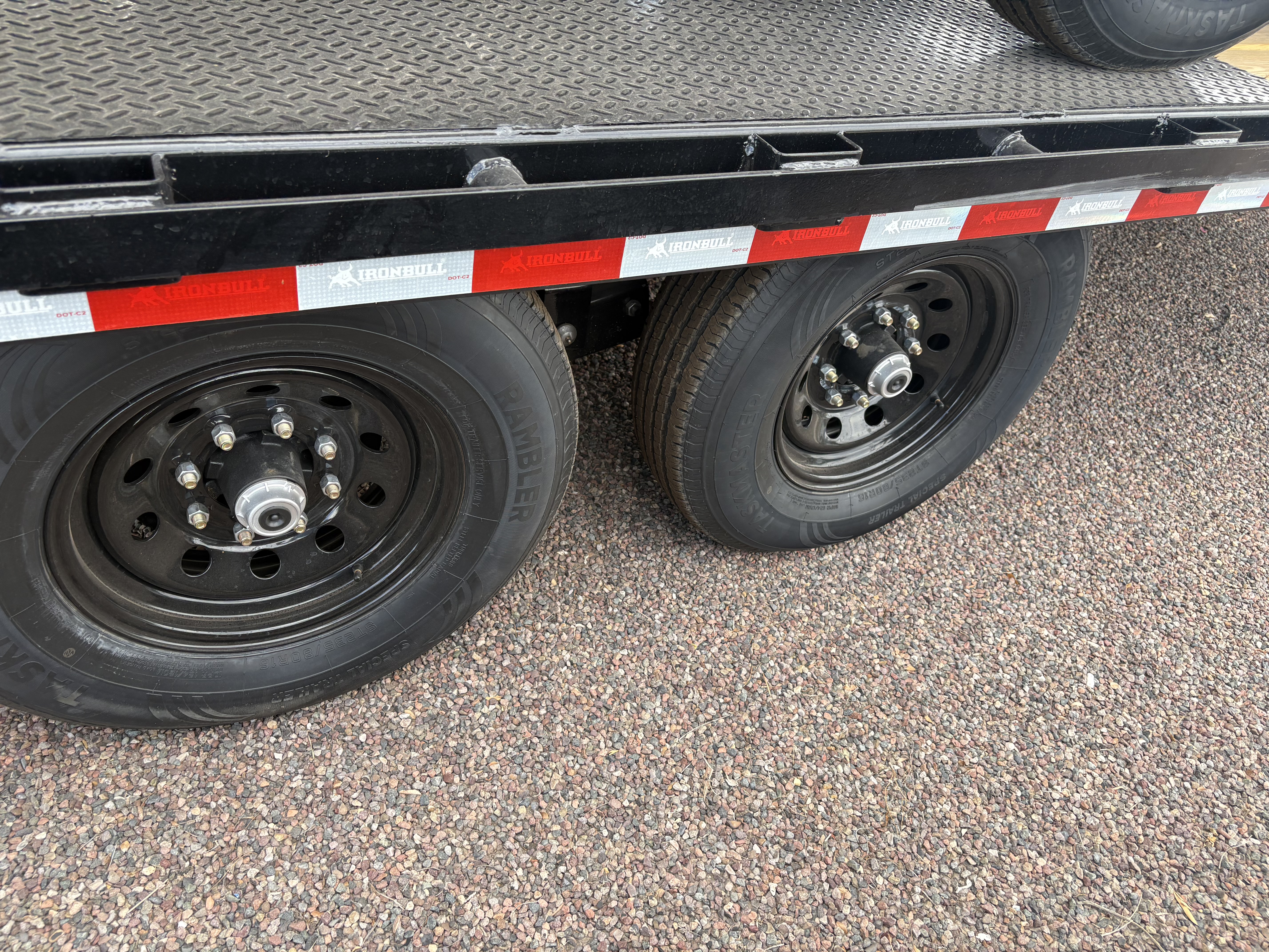 Norstar 24x102" IronBull Tandem Axle, 14K GVWR, Deckover Tilt, Scissor UPG - Stock #NS587 - Image 3 of 5