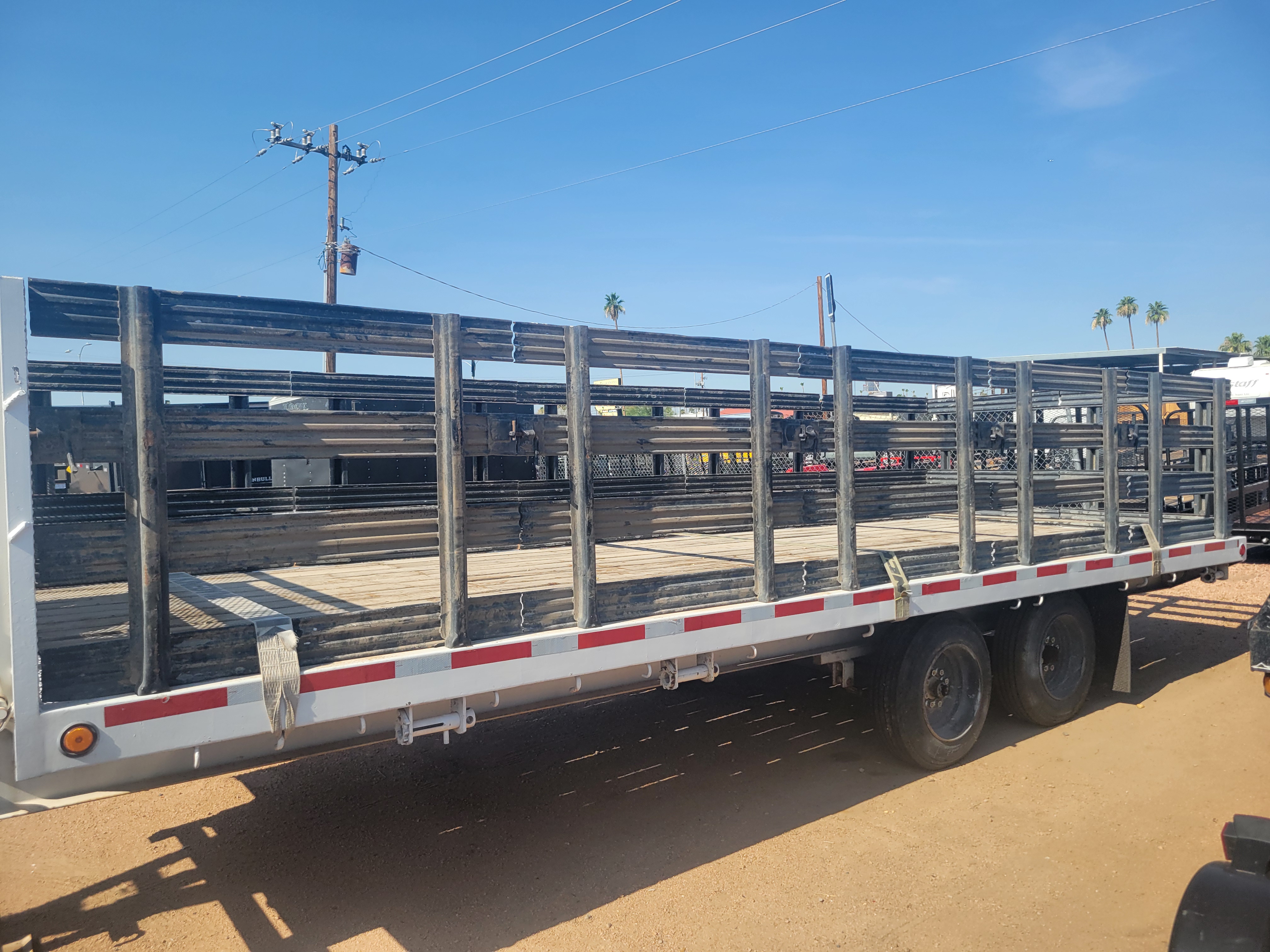 STALLION 20x102 Gooseneck 14K GVWR, Removeable Sides - Stock #USD8030 - Image 2 of 3