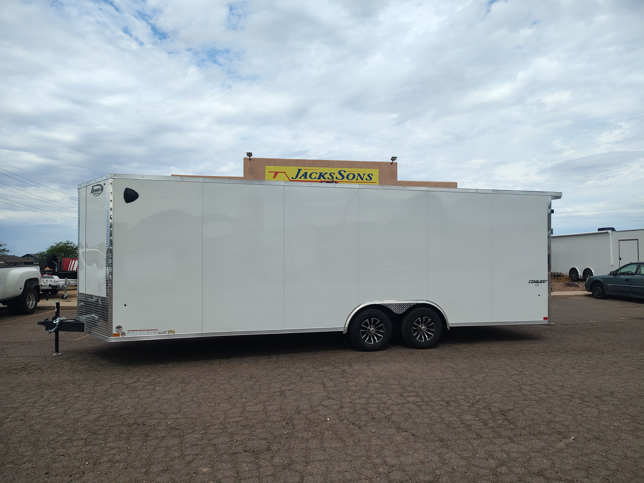 Formula 8.5'x24' Enclosed Car Hauler w/ Rear Ramp Door (Conquest)