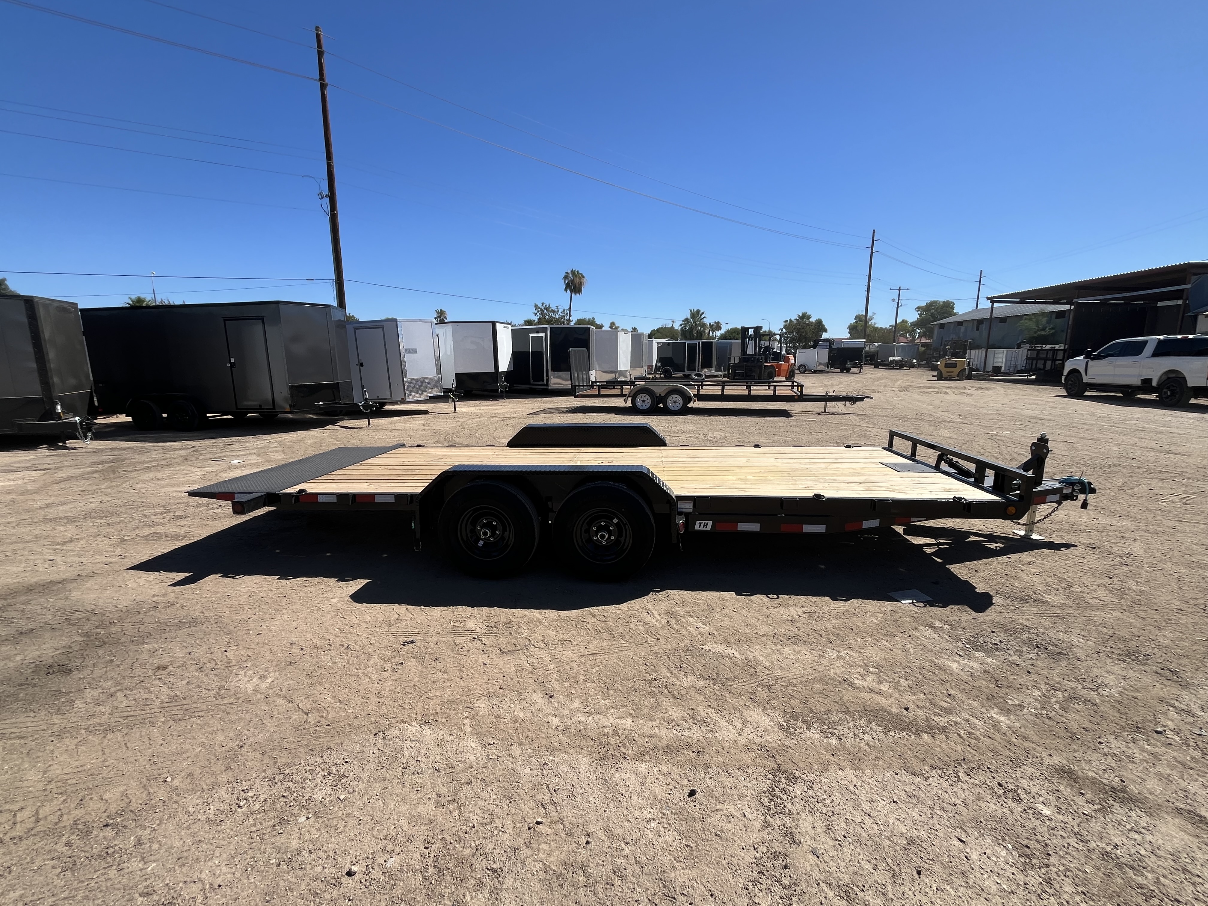 P.J. Trailers 20x83 Hydraulic Quick Tilt, 10K GVWR - Stock #PPJ11217 - Image 2 of 9