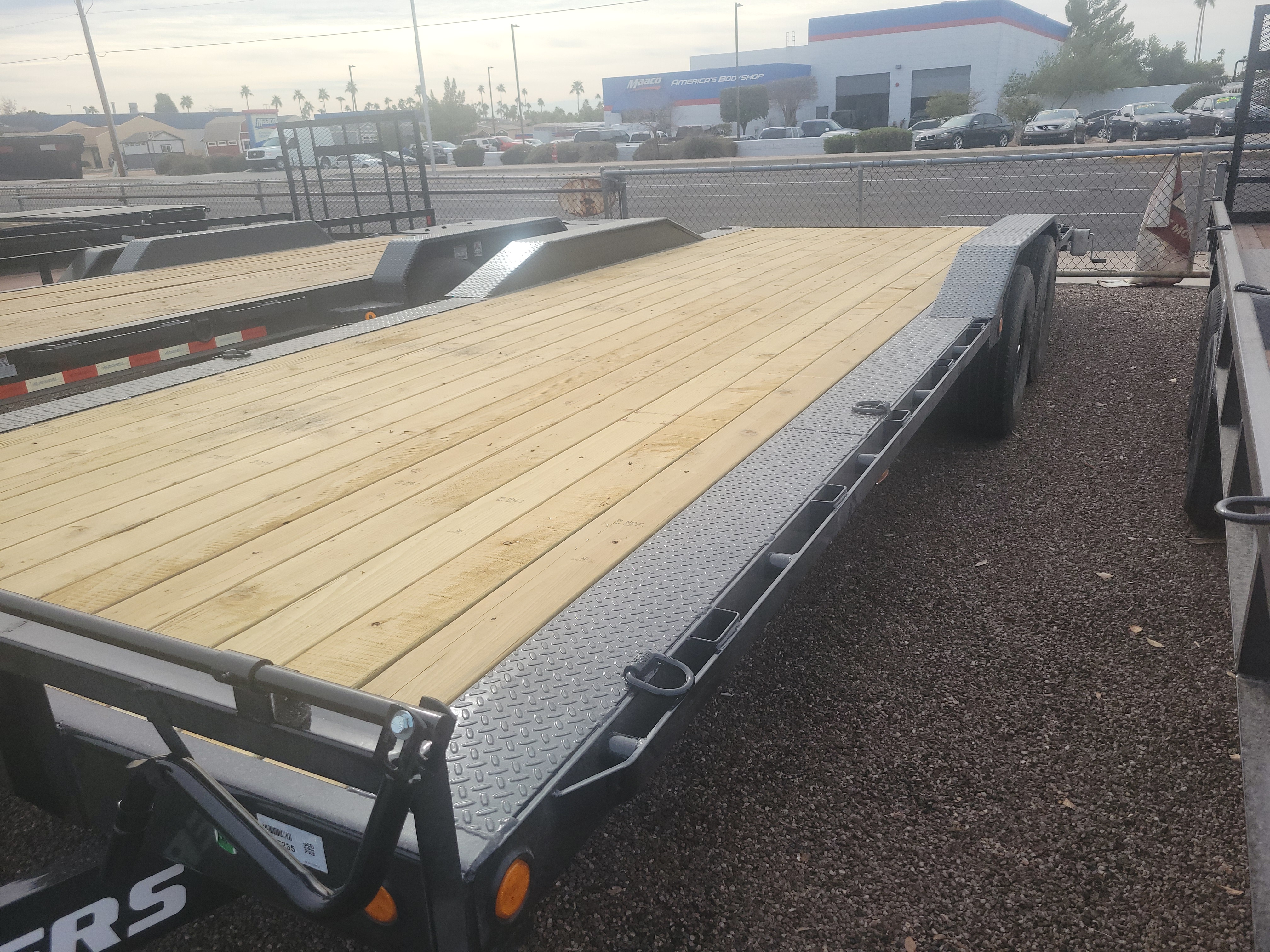 P.J. Trailers 20x102 Tandem Axle, 14K GVWR, Super-Wide Car Hauler, Slide In Ramps - Stock #PPJ11176 - Image 2 of 4